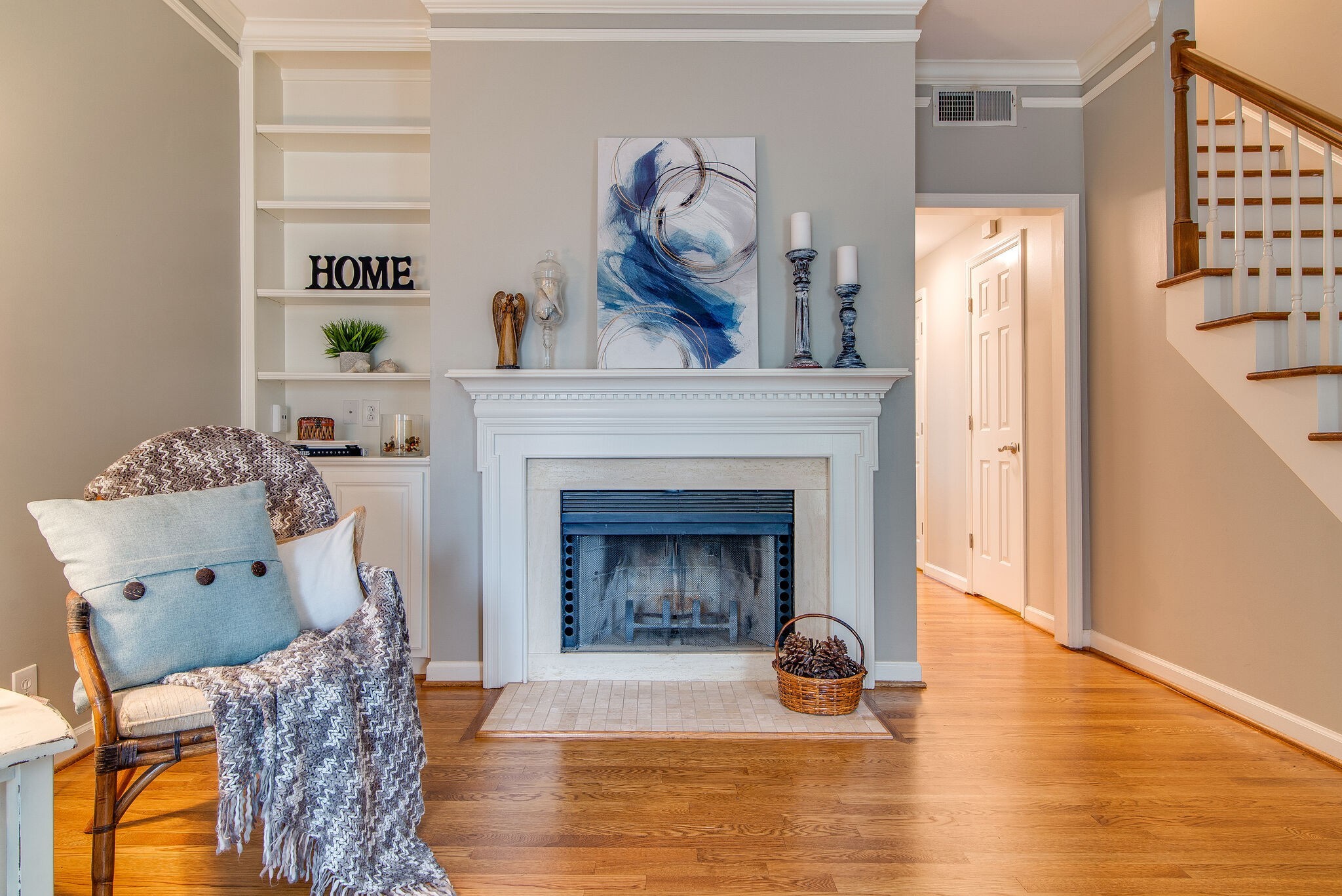 2306 Sharondale Dr