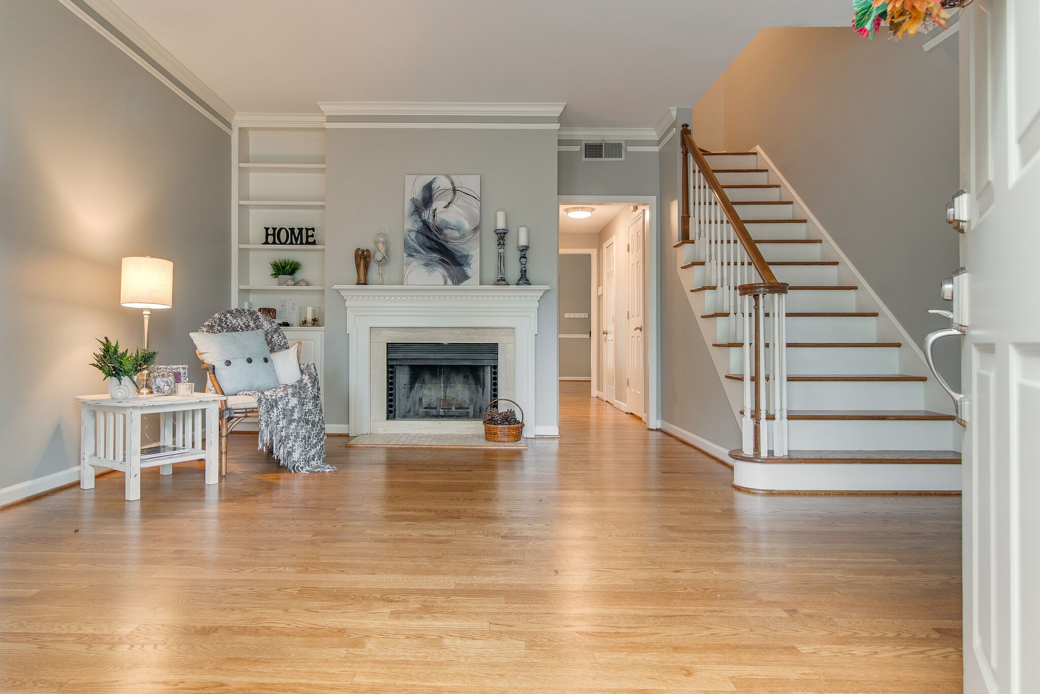 2306 Sharondale Dr