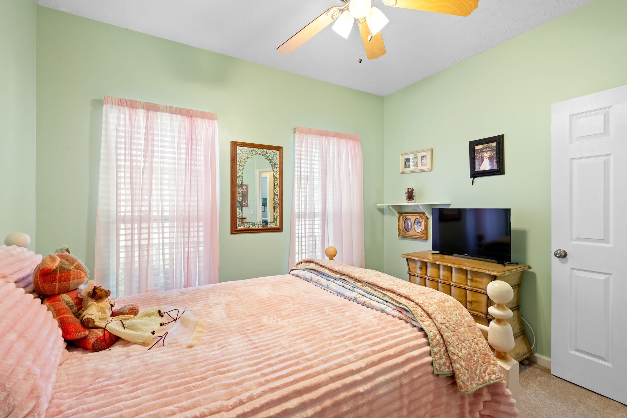 228 Comer Circle