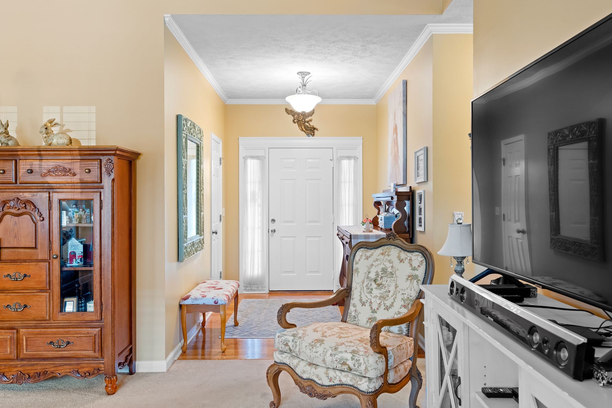 228 Comer Circle