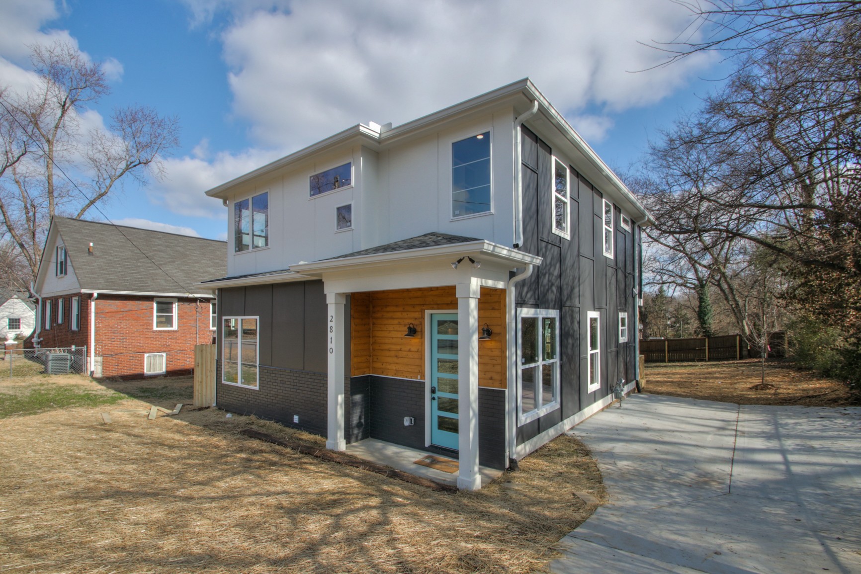 2810 Gear St