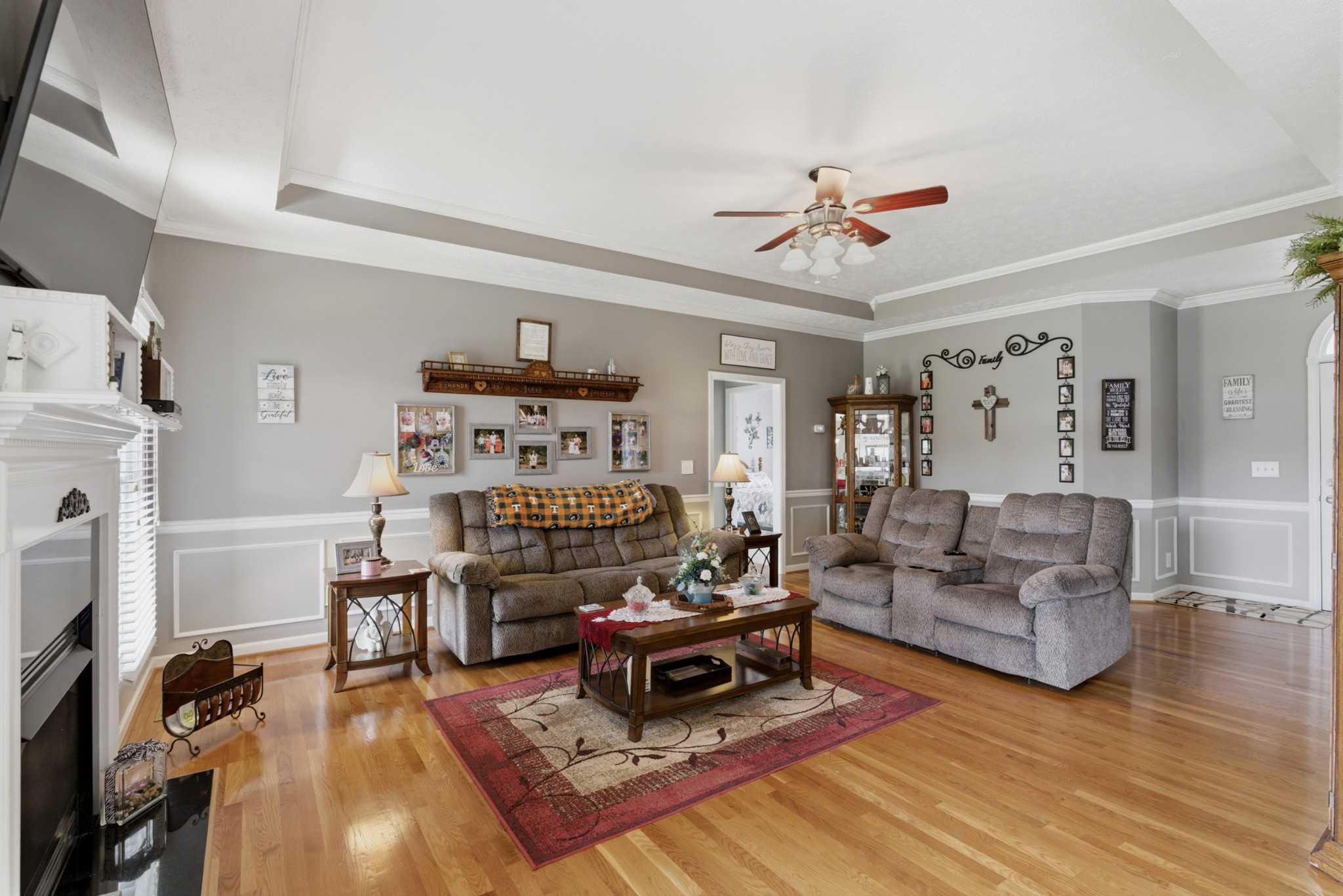584 Golf Club Dr