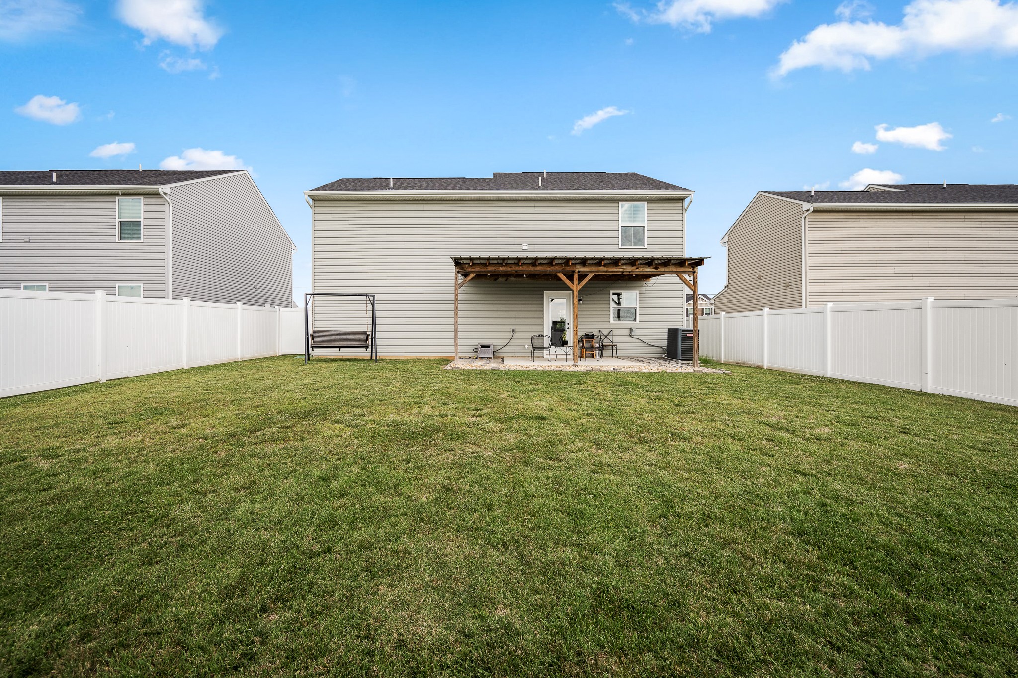 5527 Compass Way