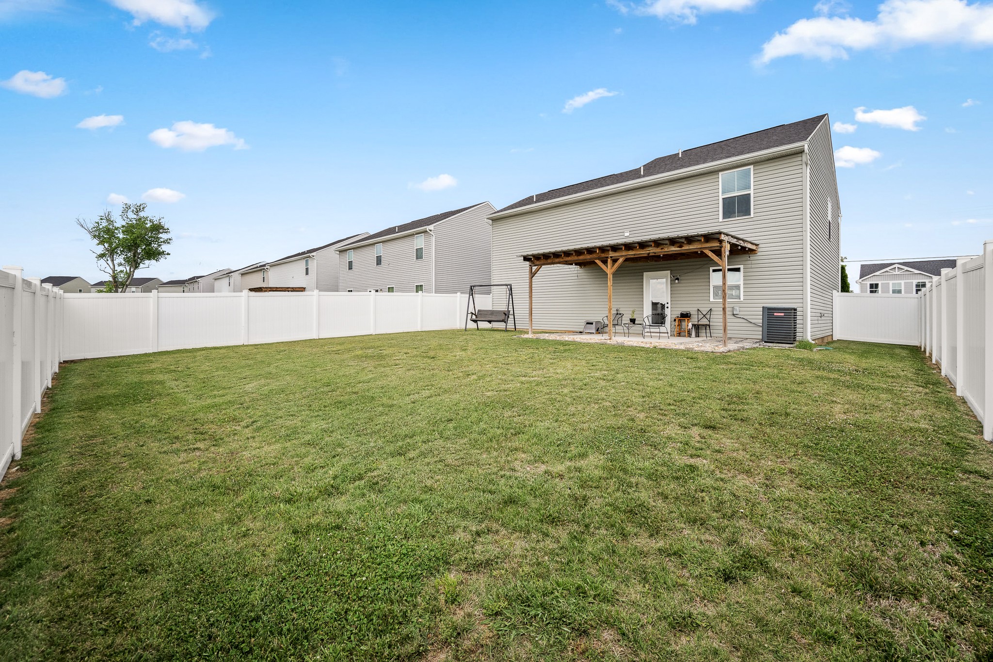 5527 Compass Way