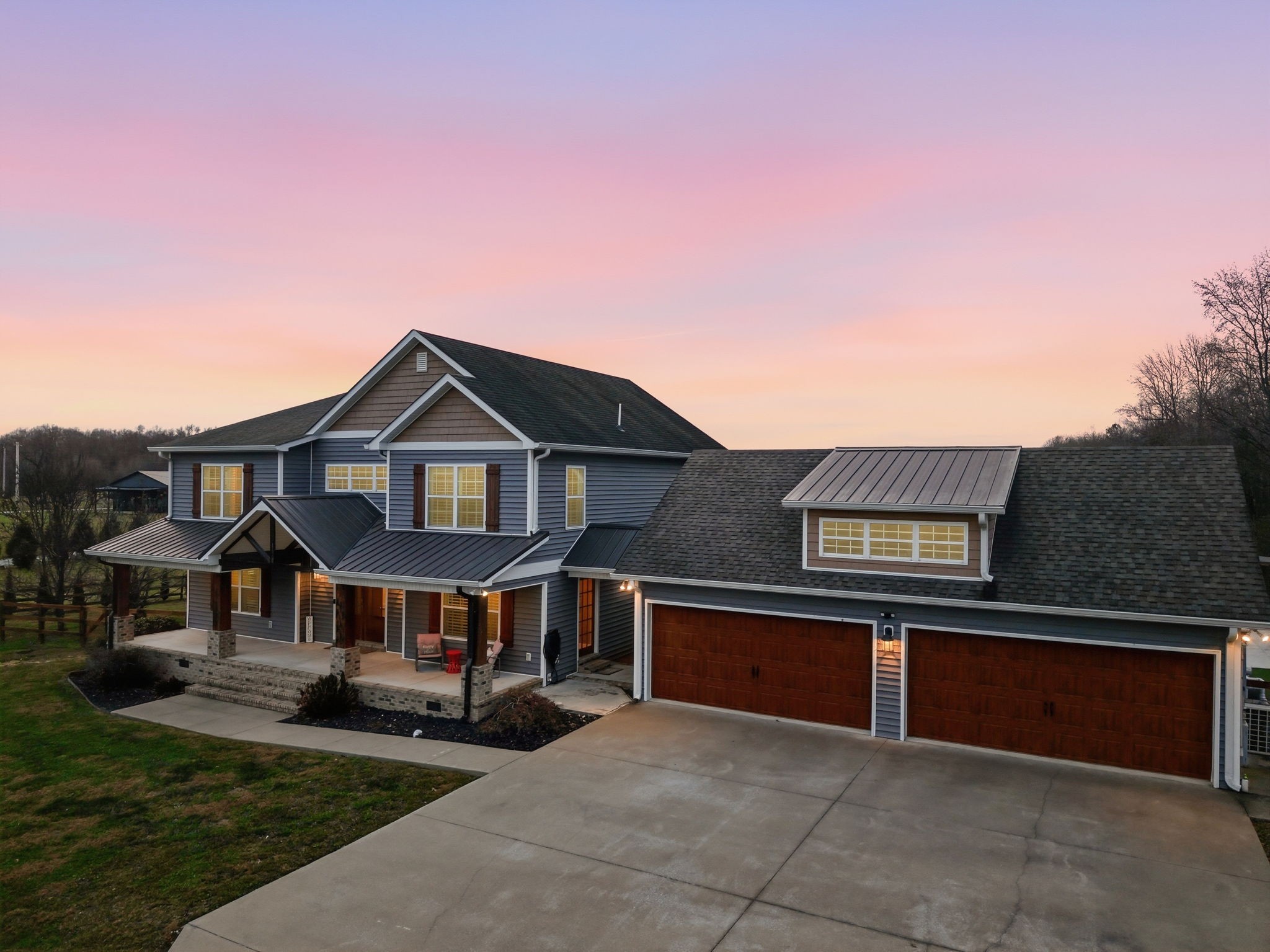 246 Teal Ln
