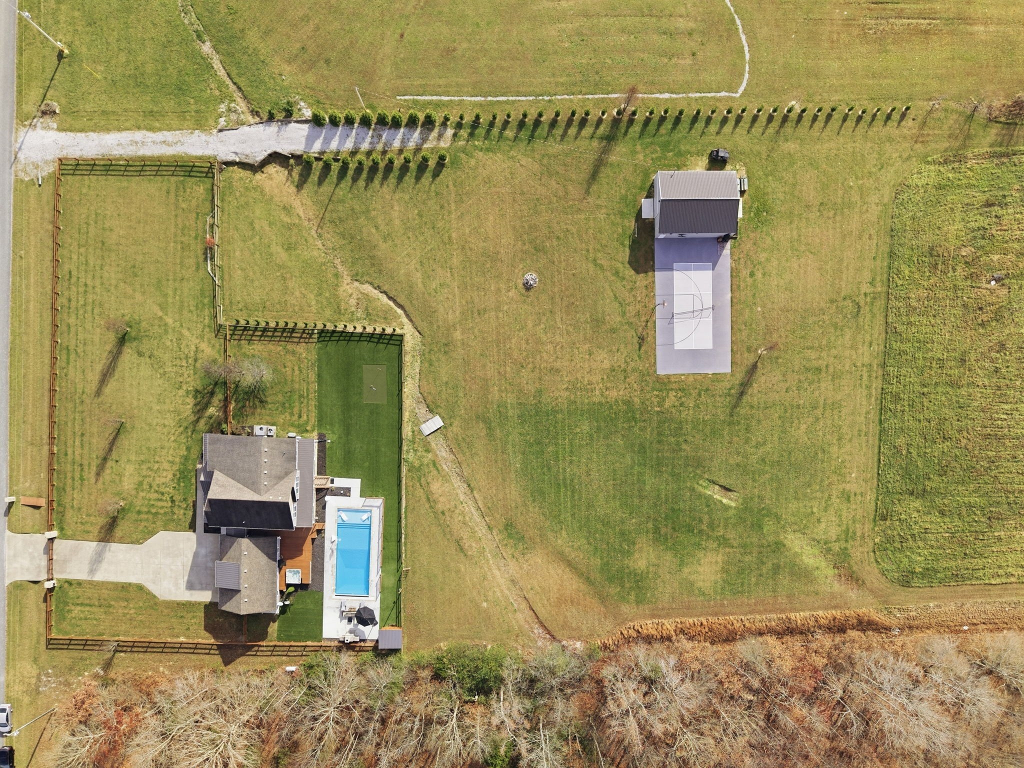 246 Teal Ln