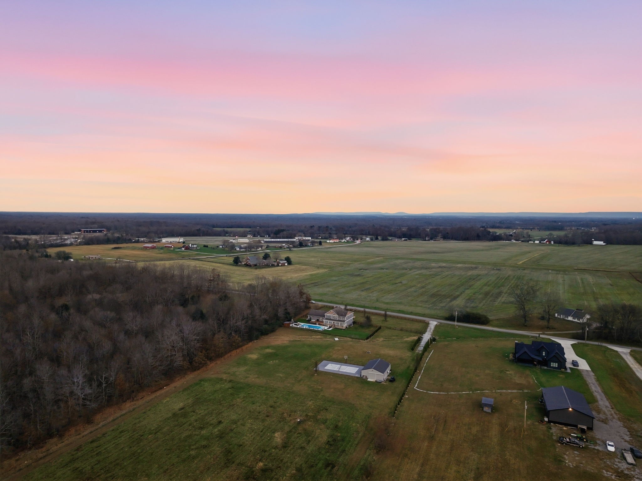 246 Teal Ln