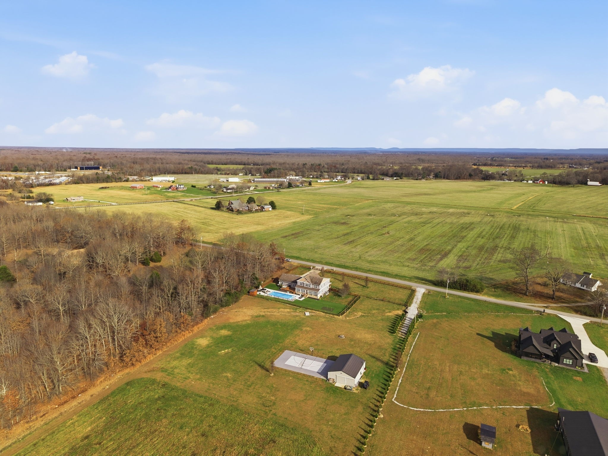 246 Teal Ln