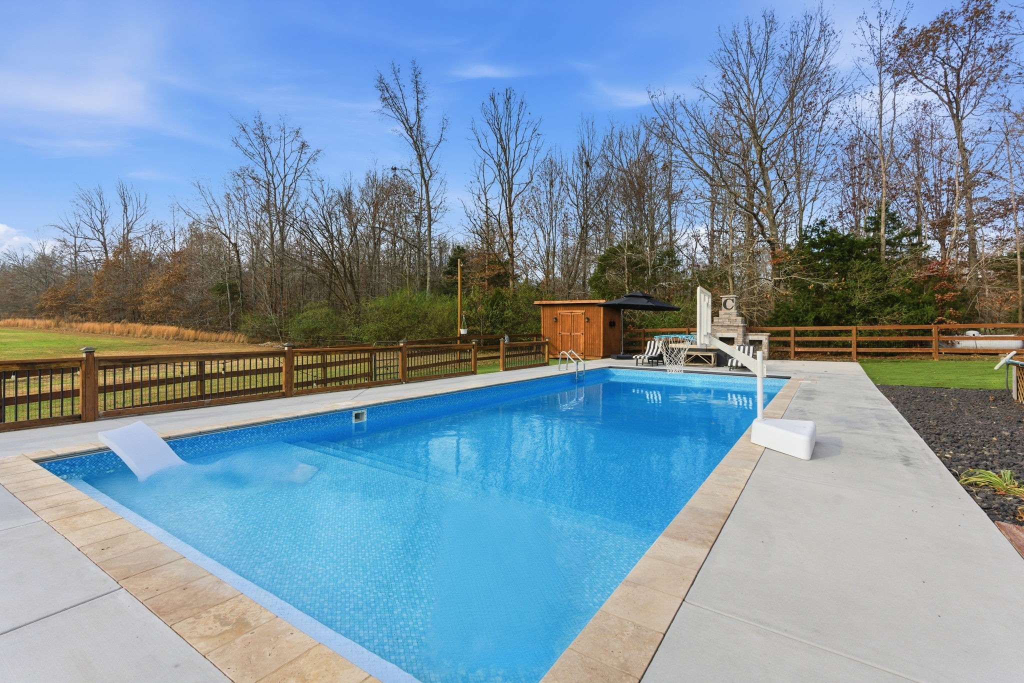246 Teal Ln