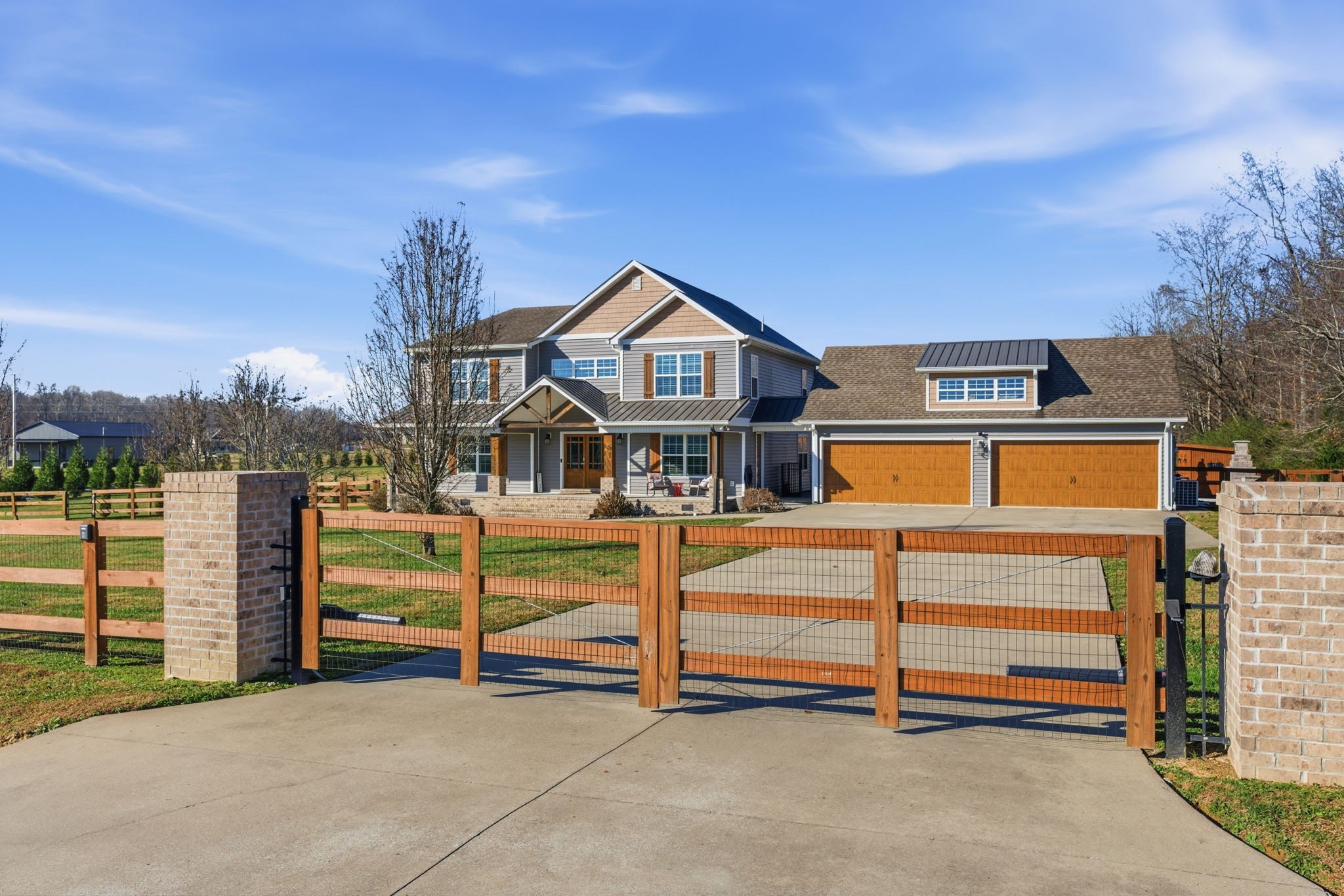 246 Teal Ln