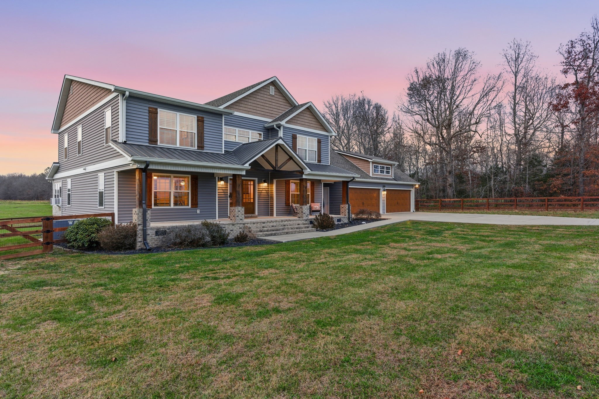 246 Teal Ln
