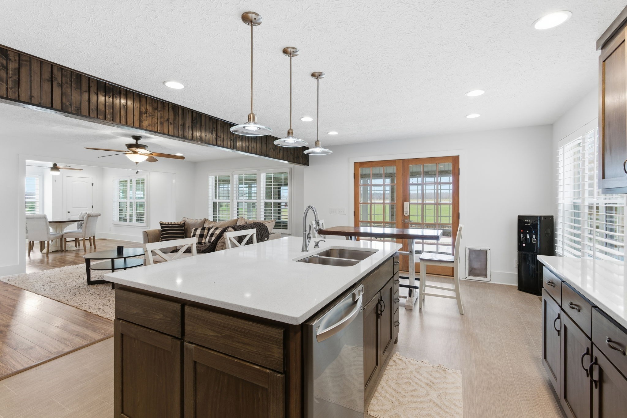246 Teal Ln