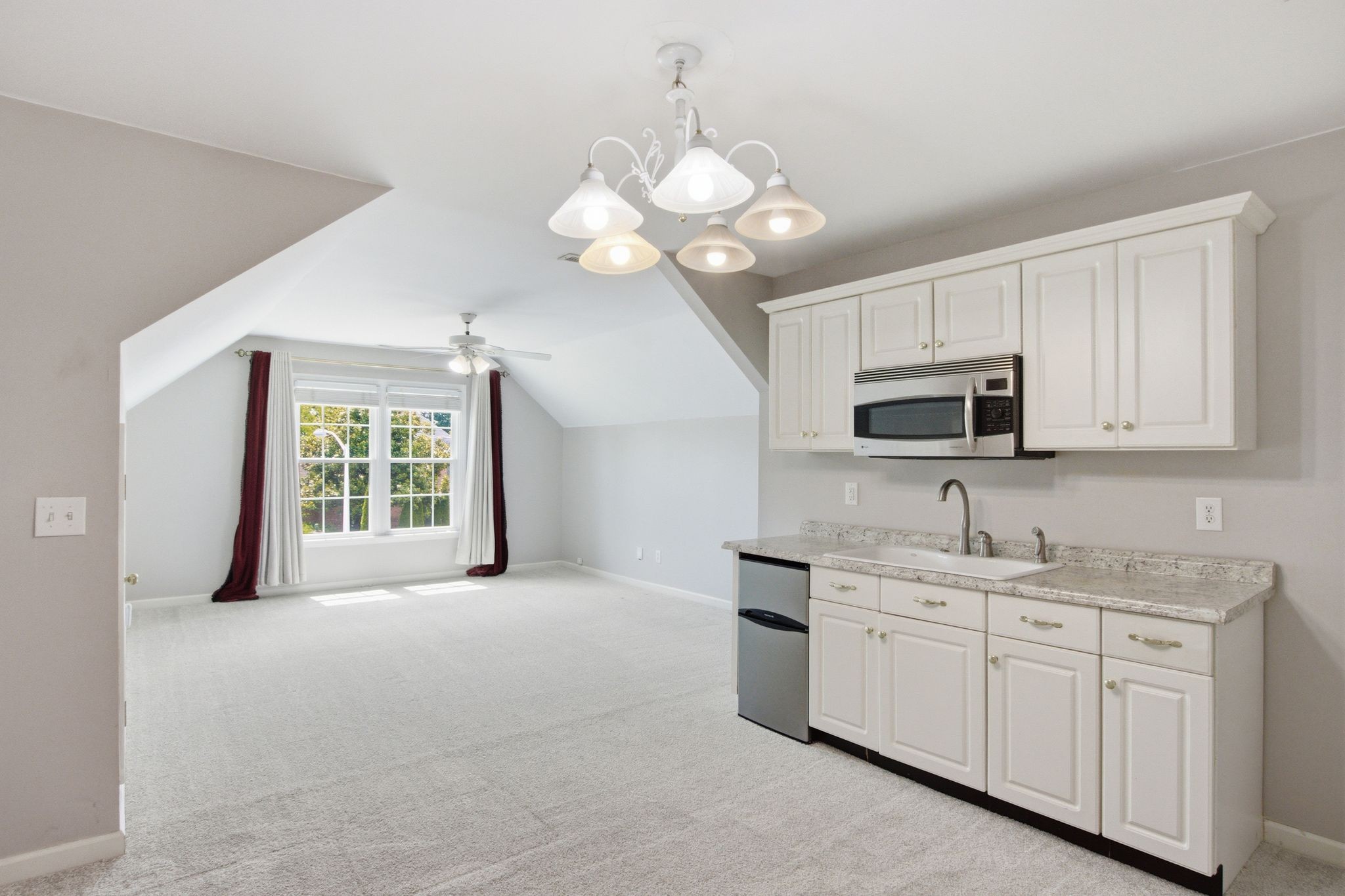 111 Black Hawk Way