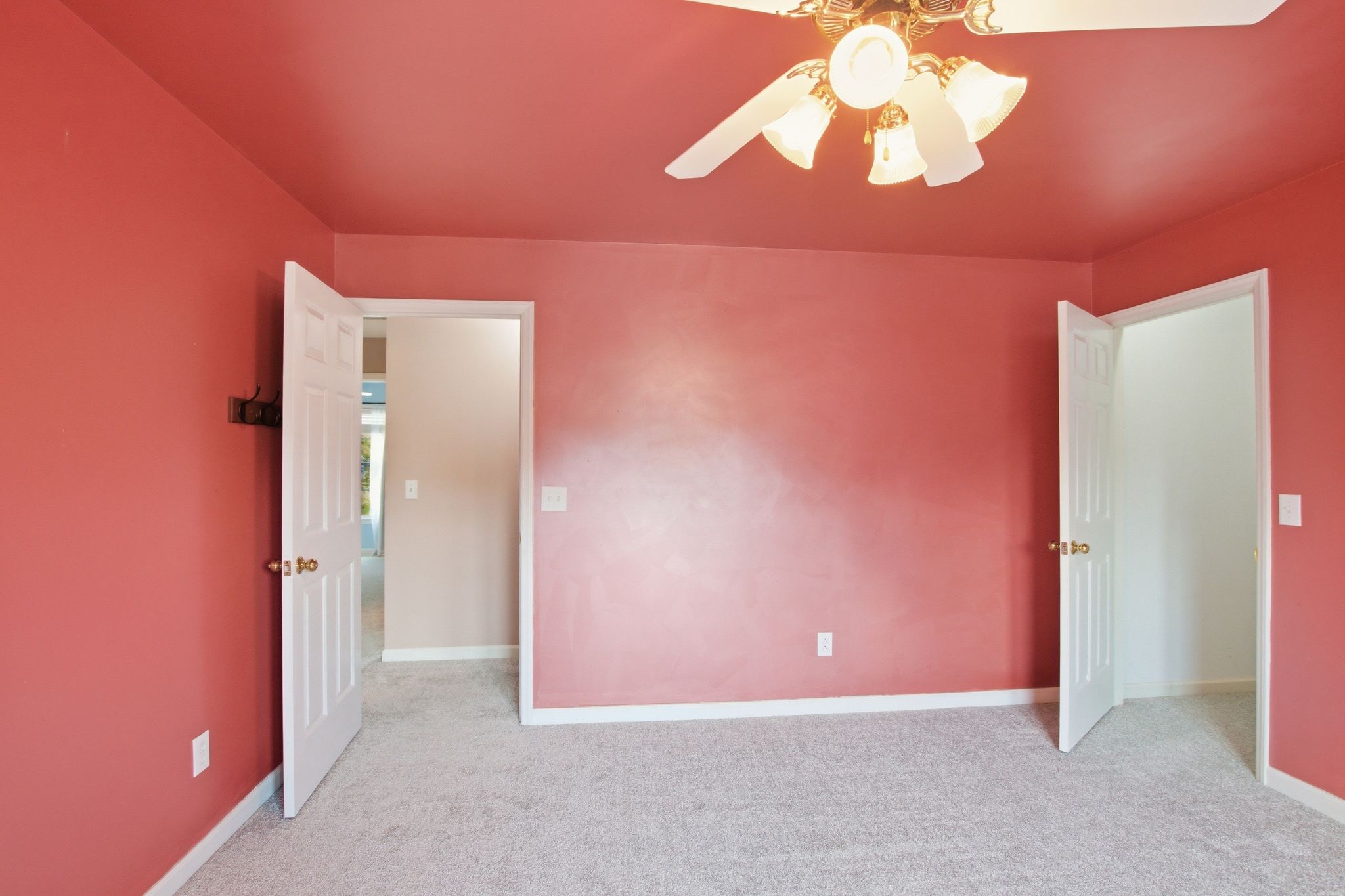 111 Black Hawk Way