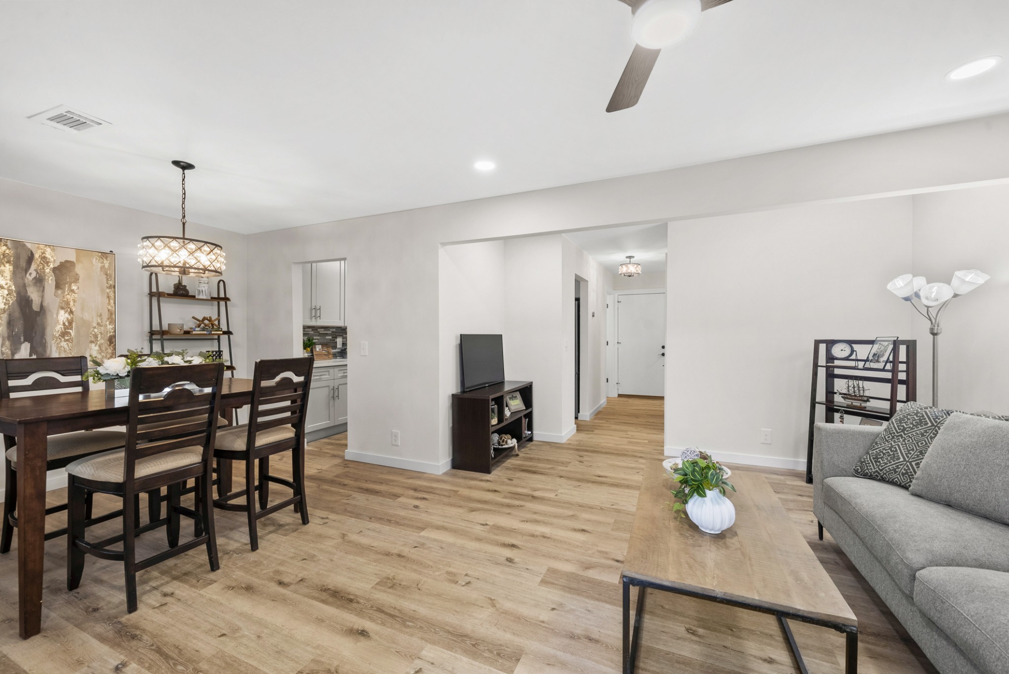 731 Longhunter Ct