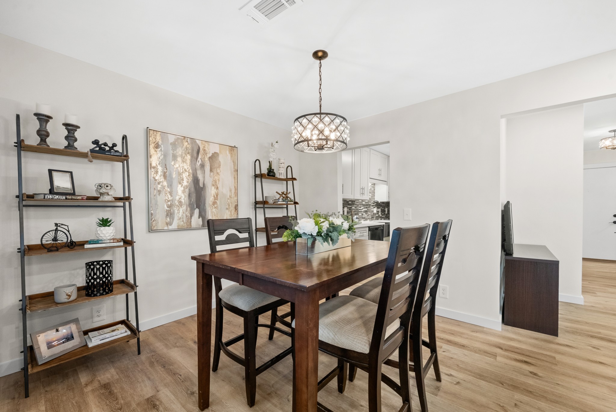 731 Longhunter Ct