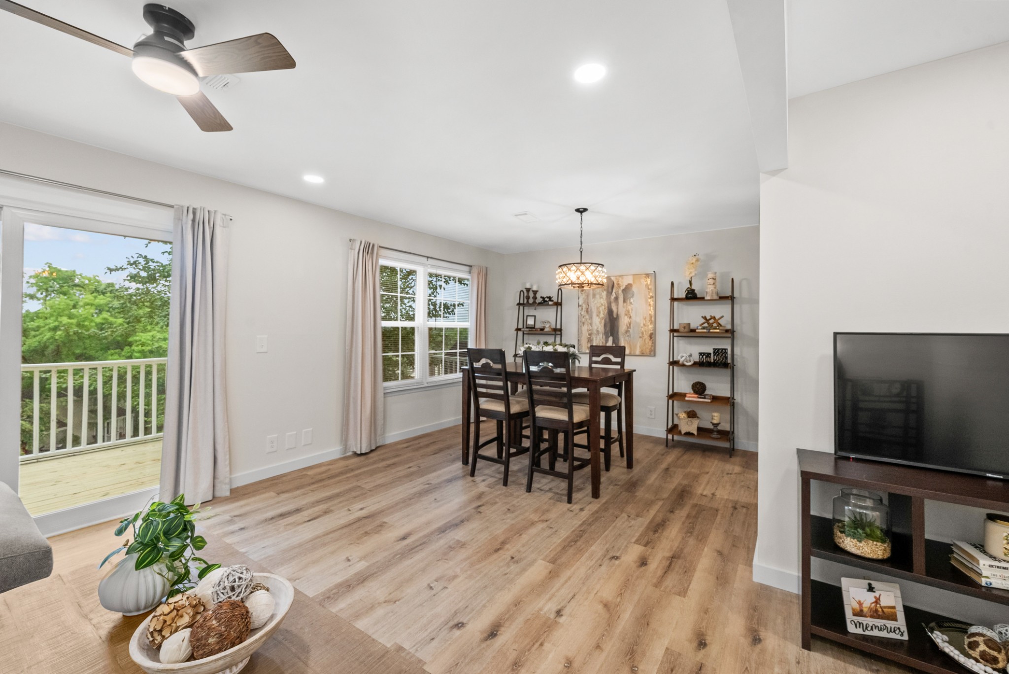 731 Longhunter Ct