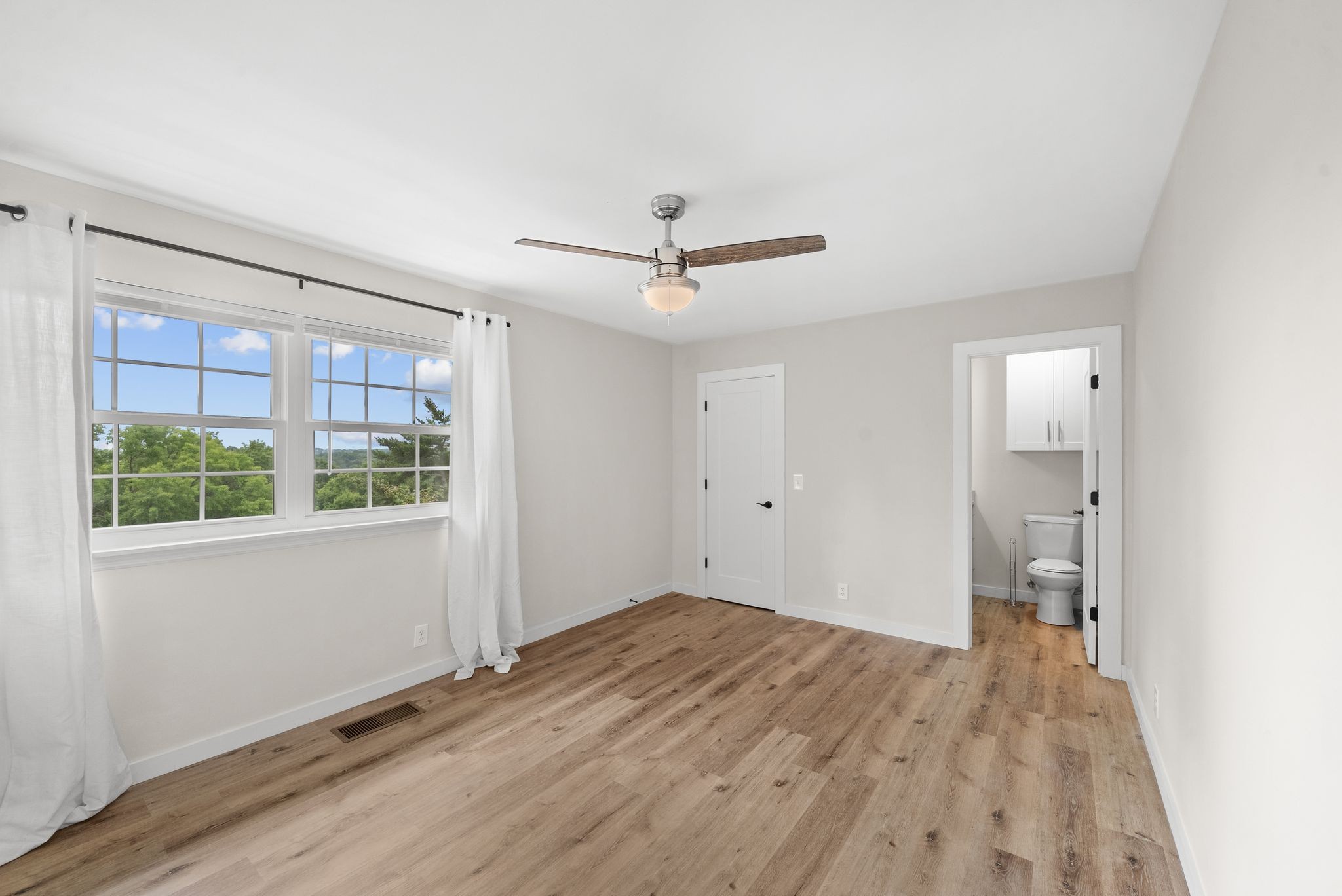 731 Longhunter Ct