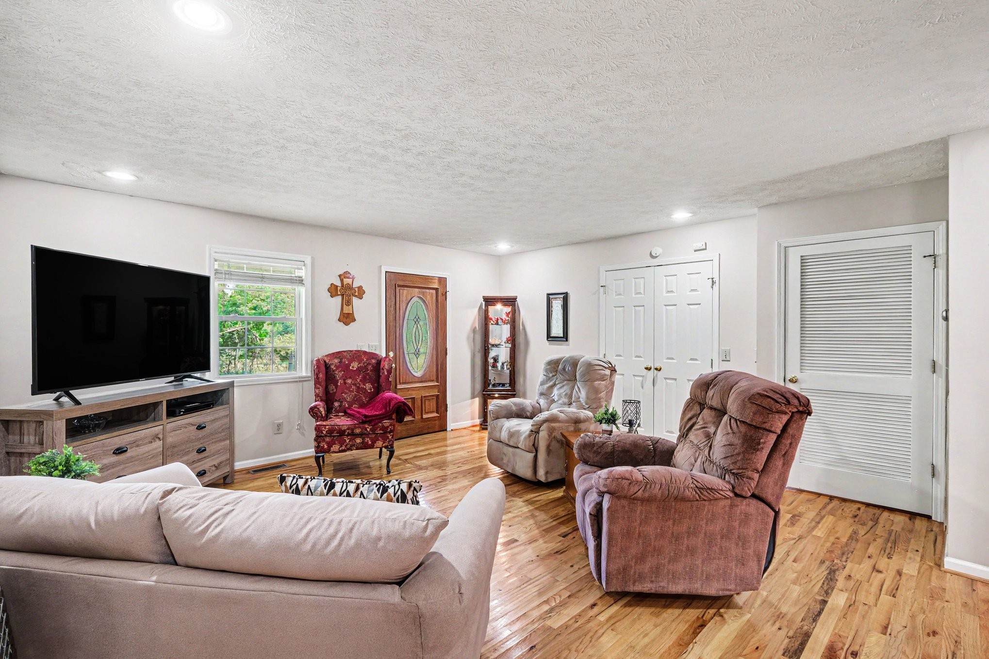 524 Elm St