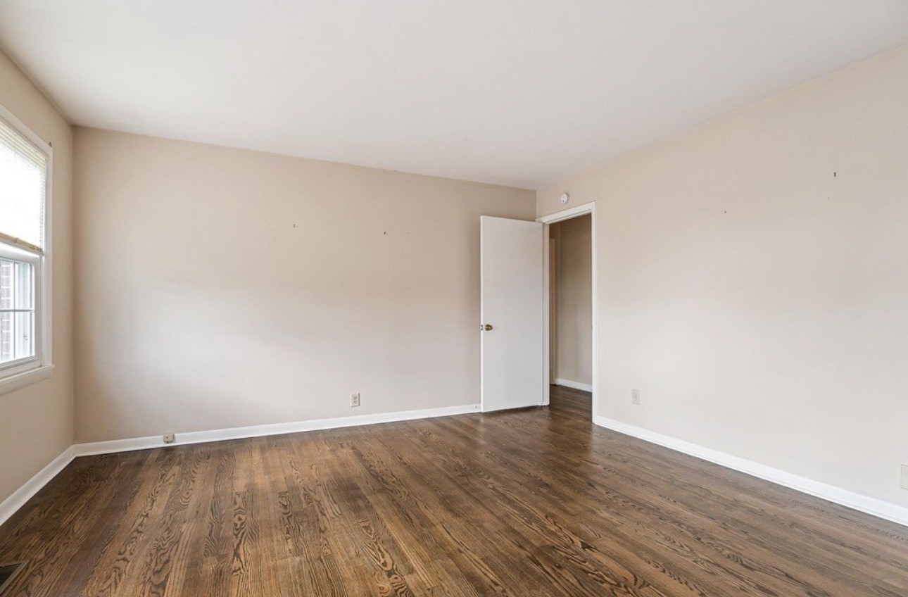 524 Elm St