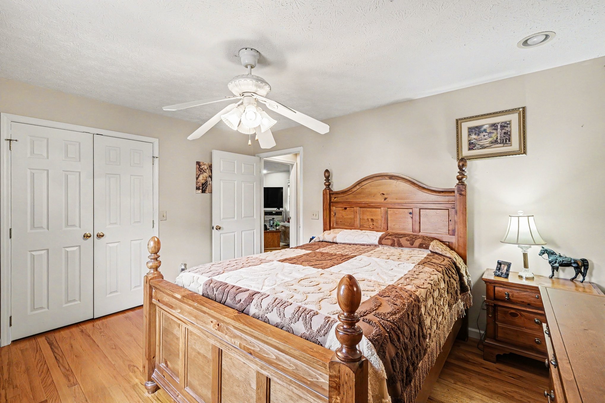 524 Elm St