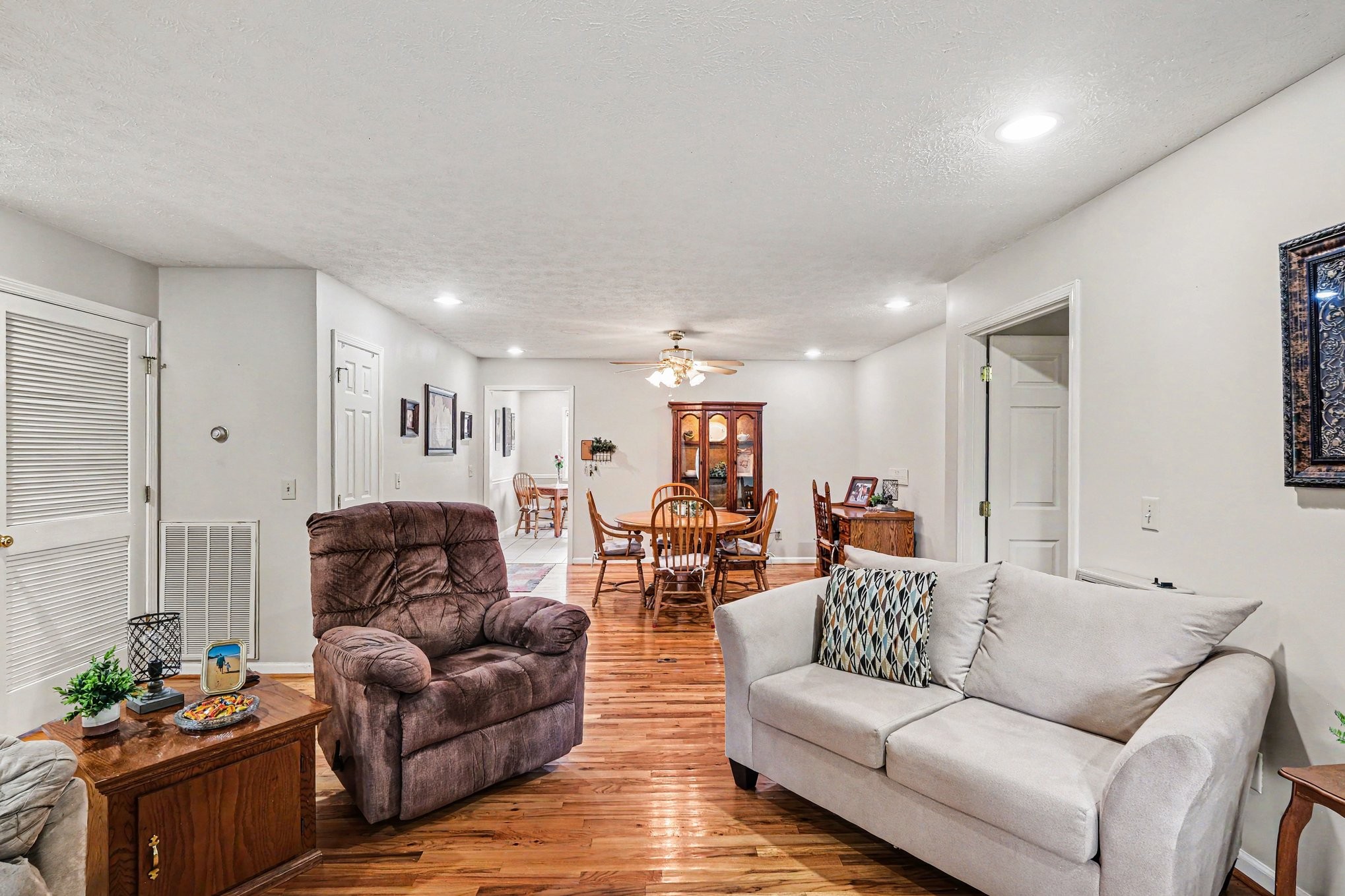 524 Elm St
