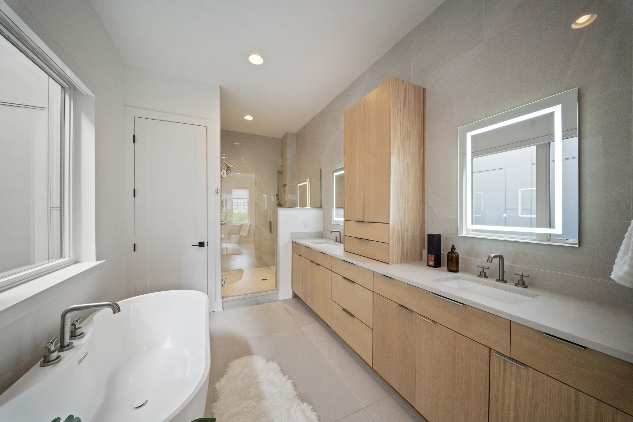1400 Arthur Ave Unit: 2