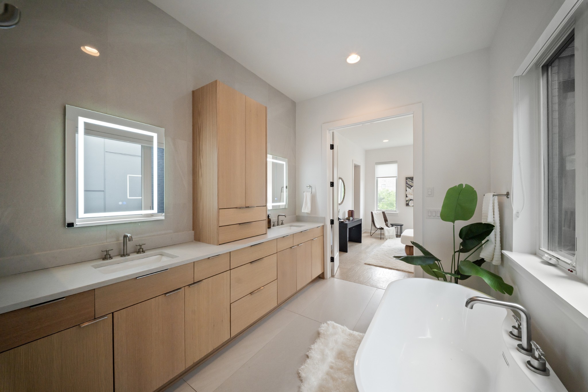 1400 Arthur Ave Unit: 2