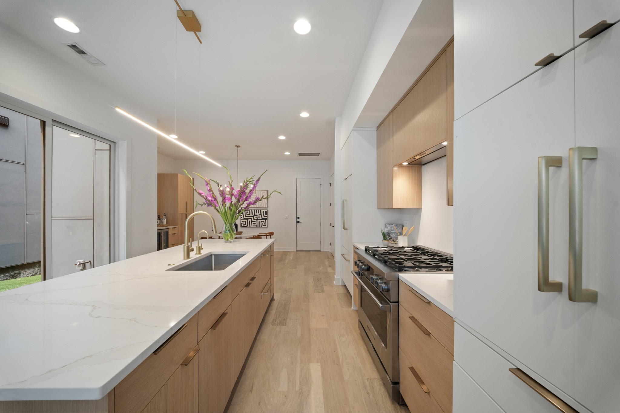 1400 Arthur Ave Unit: 2