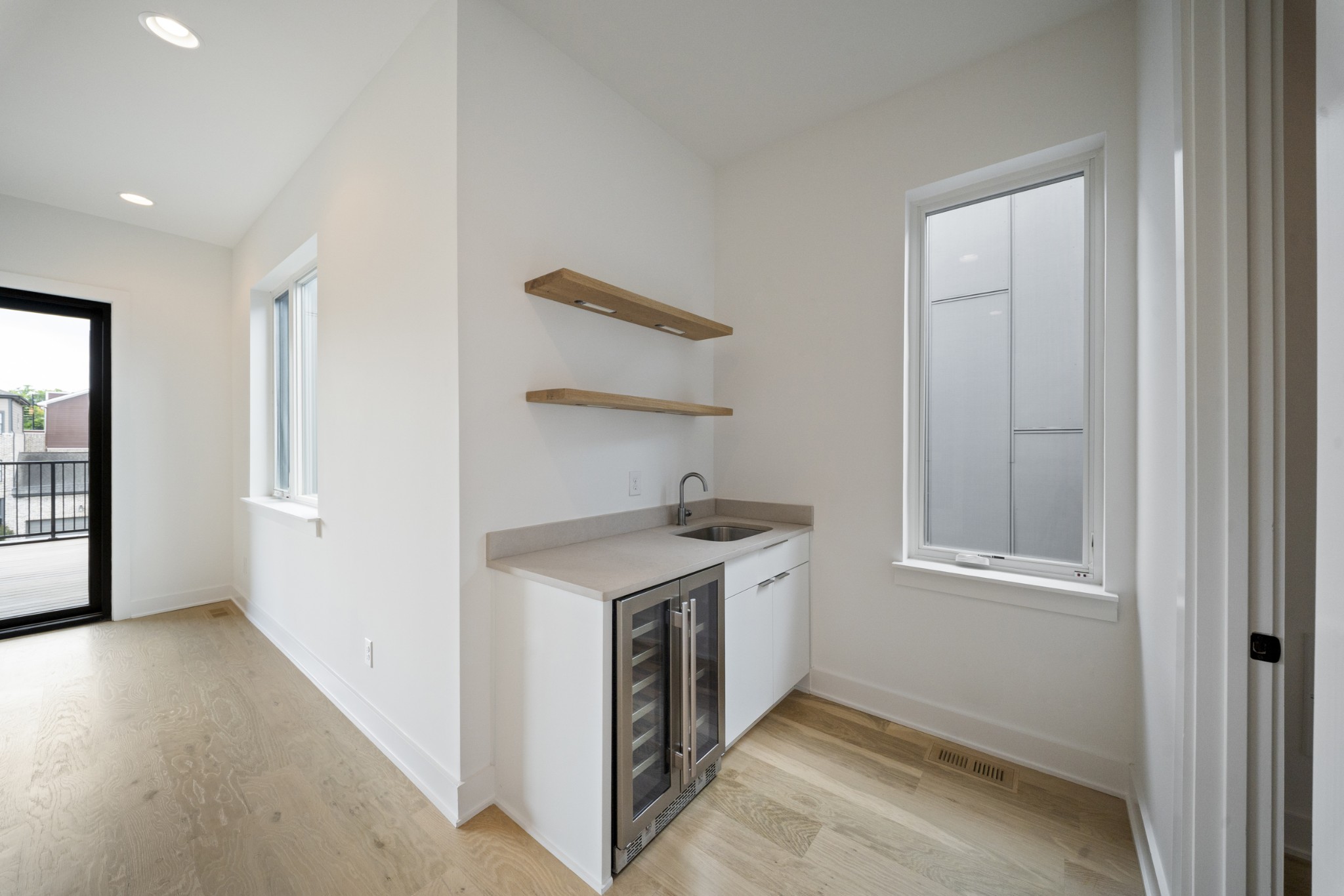 1400 Arthur Ave Unit: 2