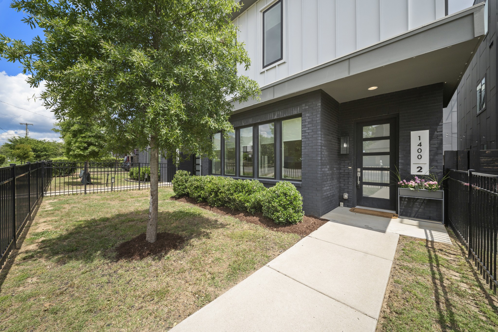 1400 Arthur Ave Unit: 2