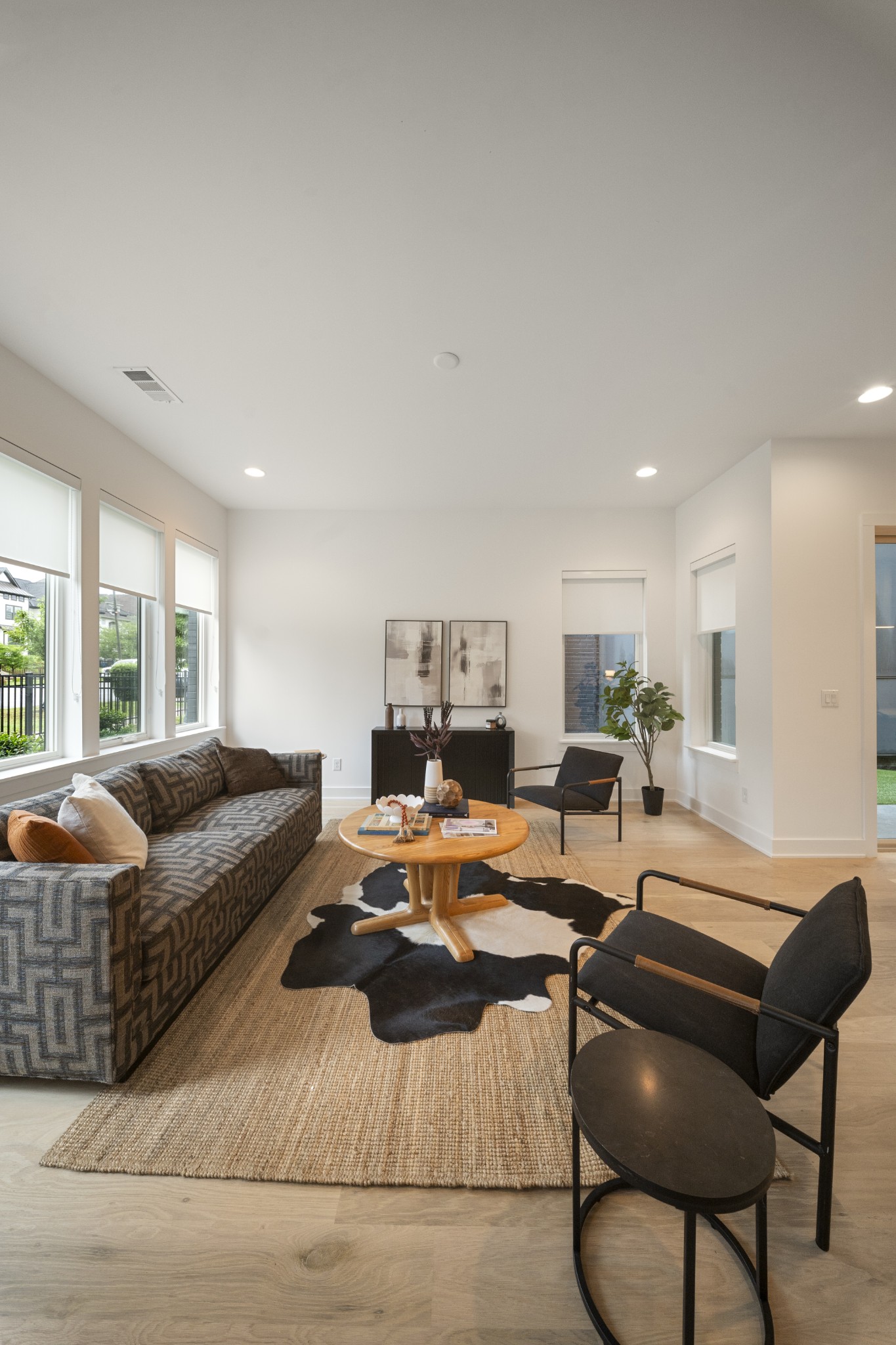 1400 Arthur Ave Unit: 2