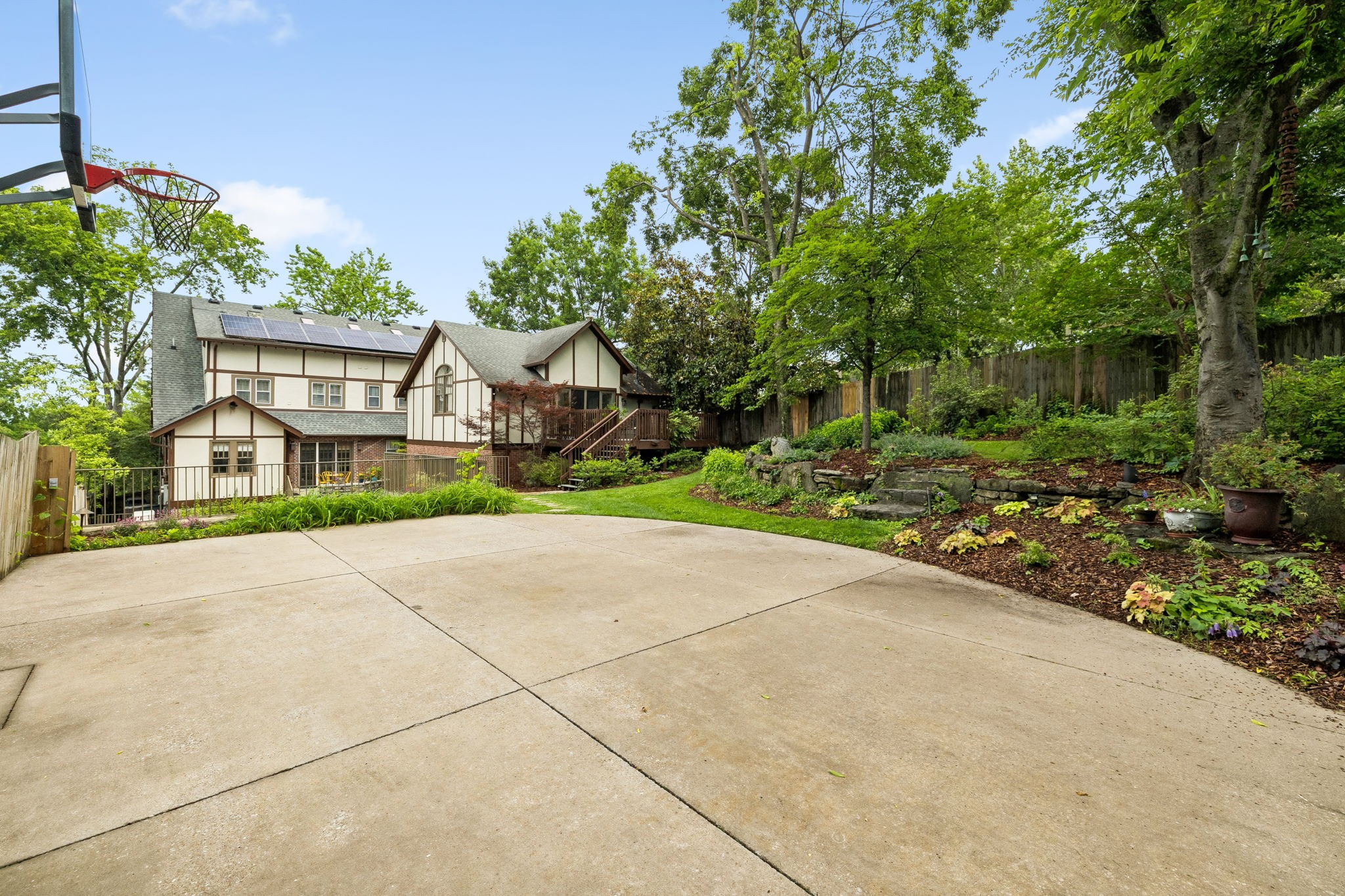 2617 Barton