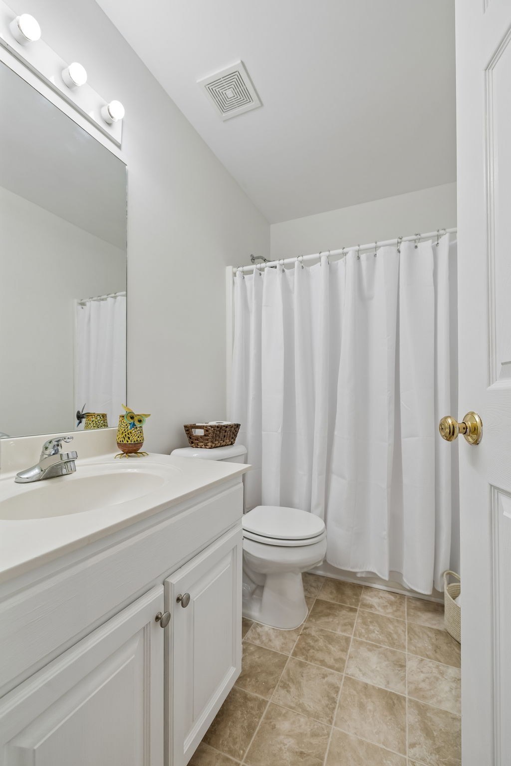 120 Callaway Ct