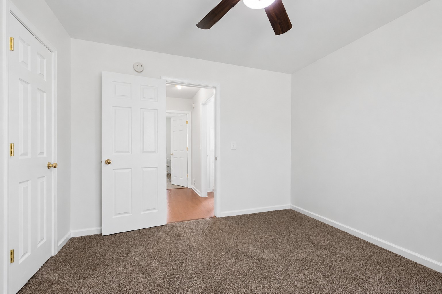 120 Callaway Ct