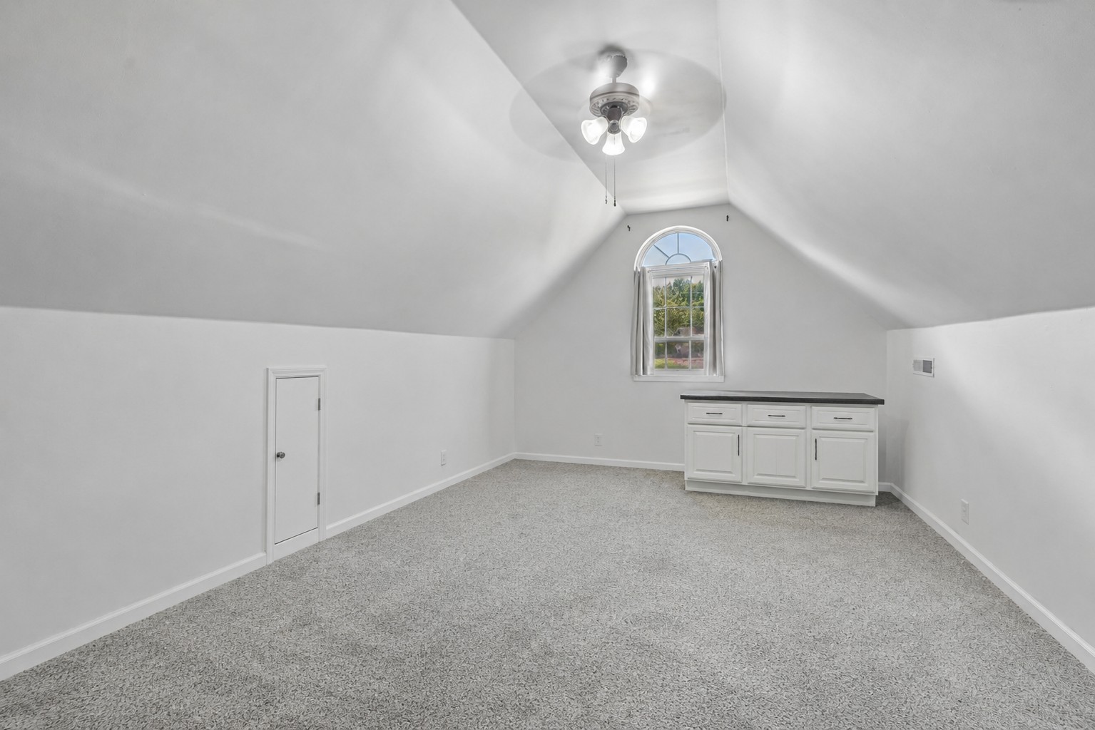 120 Callaway Ct