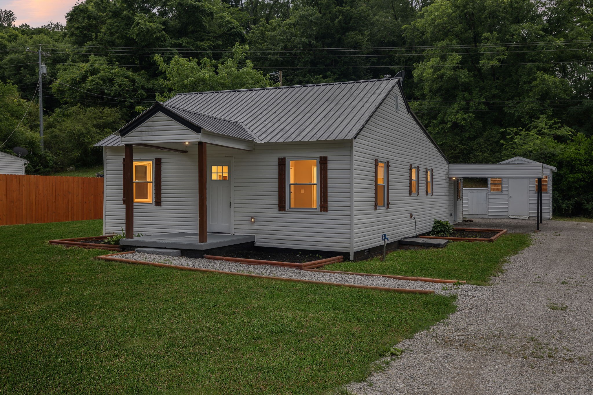 2025 Columbia Hwy