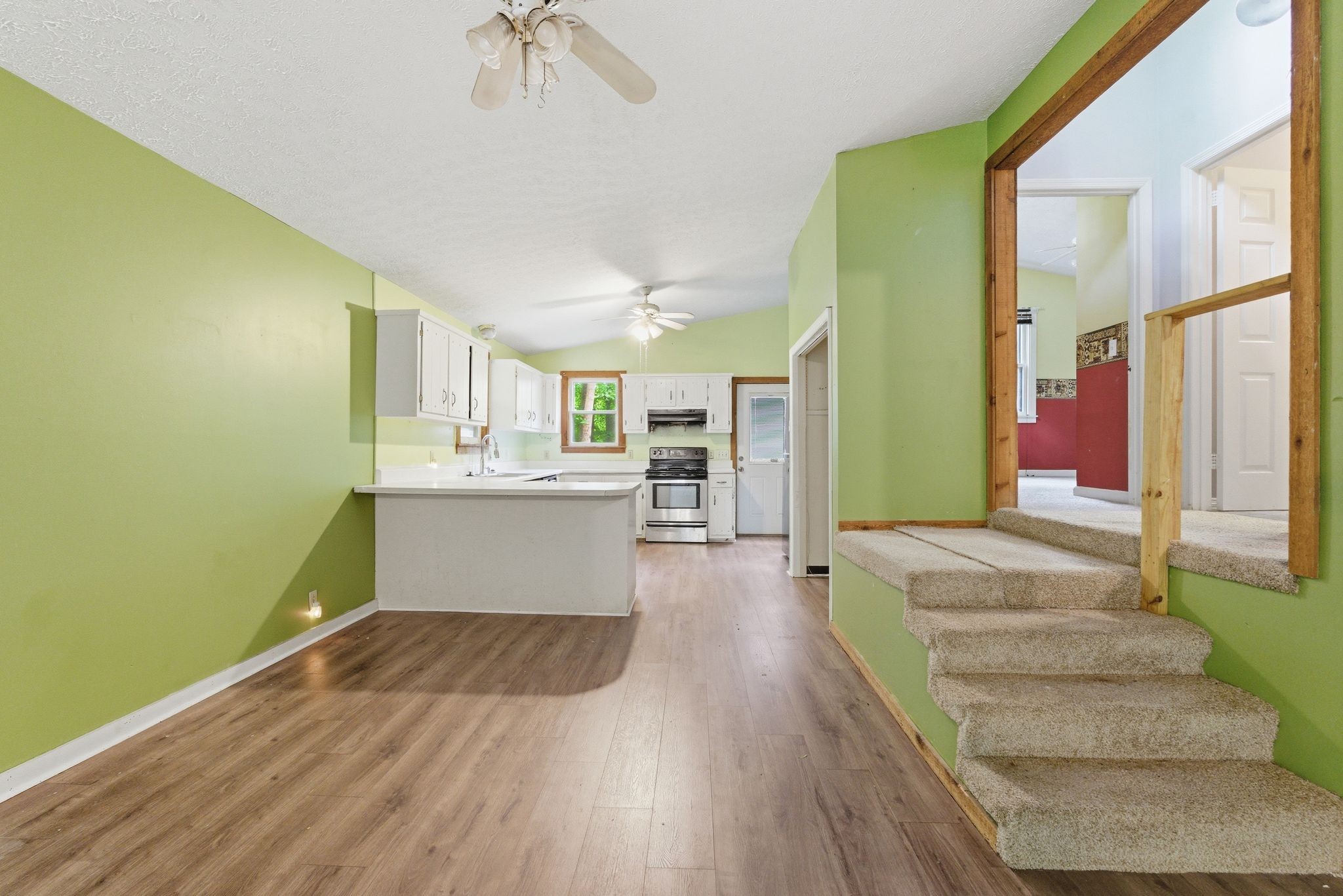 7201 Sutton Pl