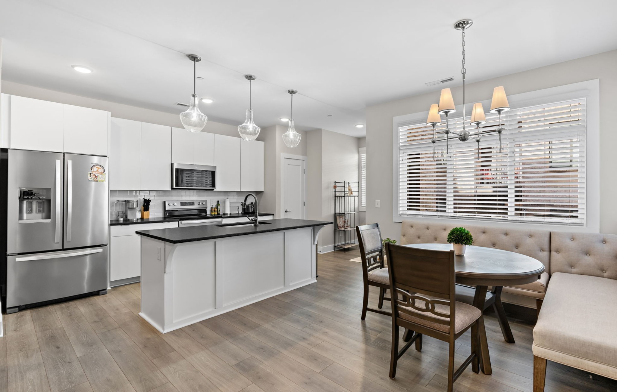 1608 Marshall Hollow Dr Unit: 102