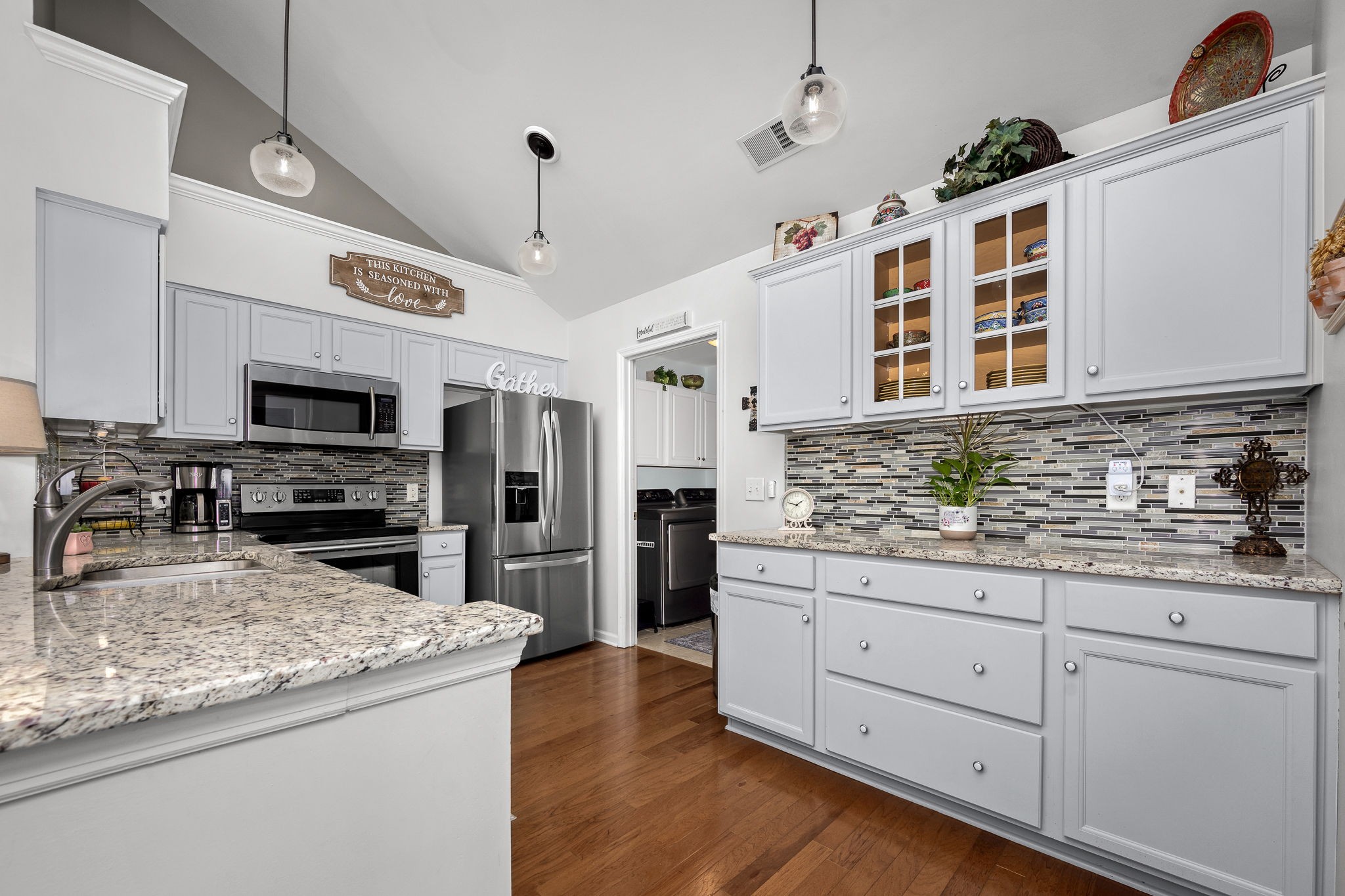 825 S Browns Ln Unit: 2002
