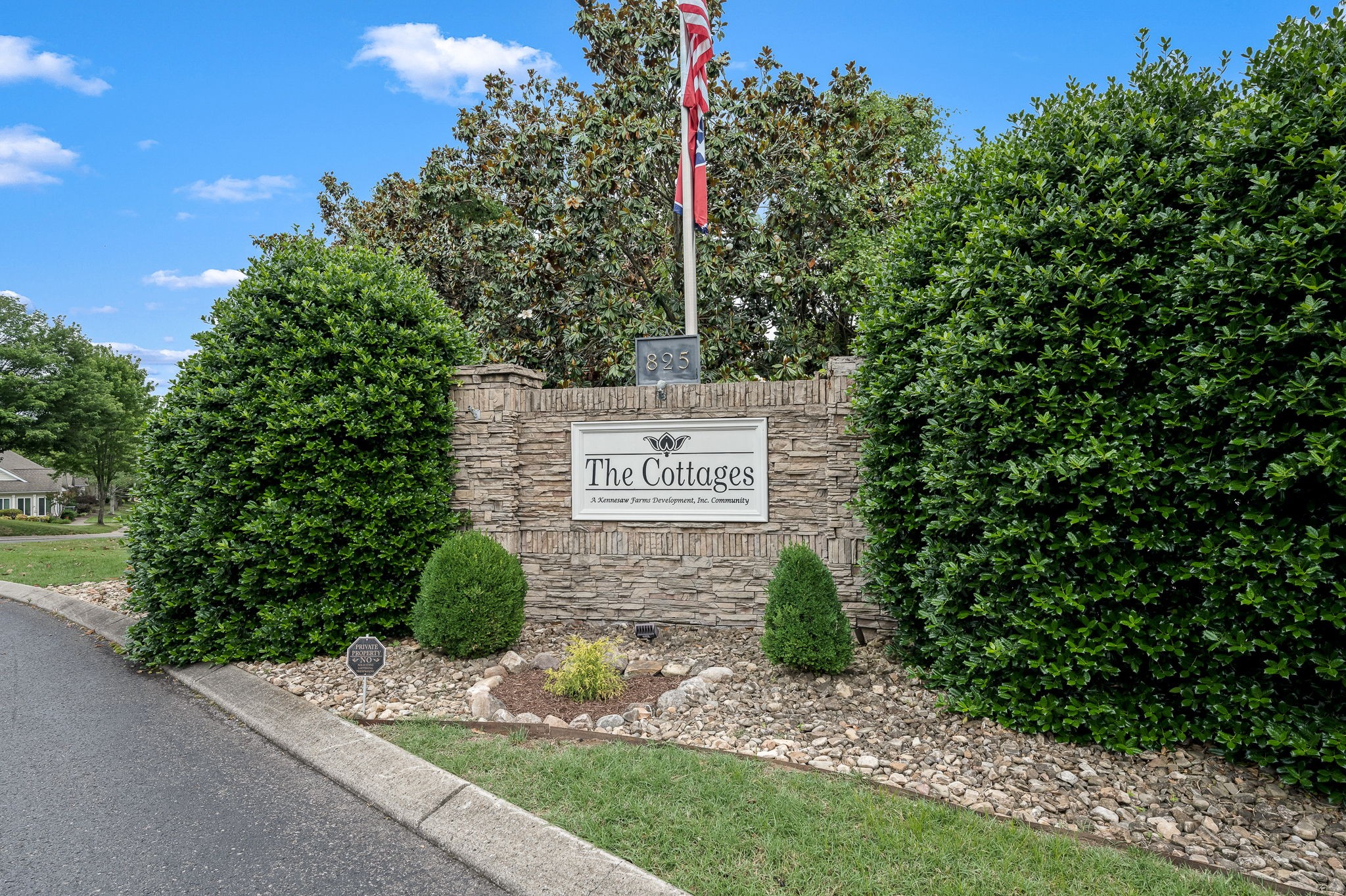 825 S Browns Ln Unit: 2002