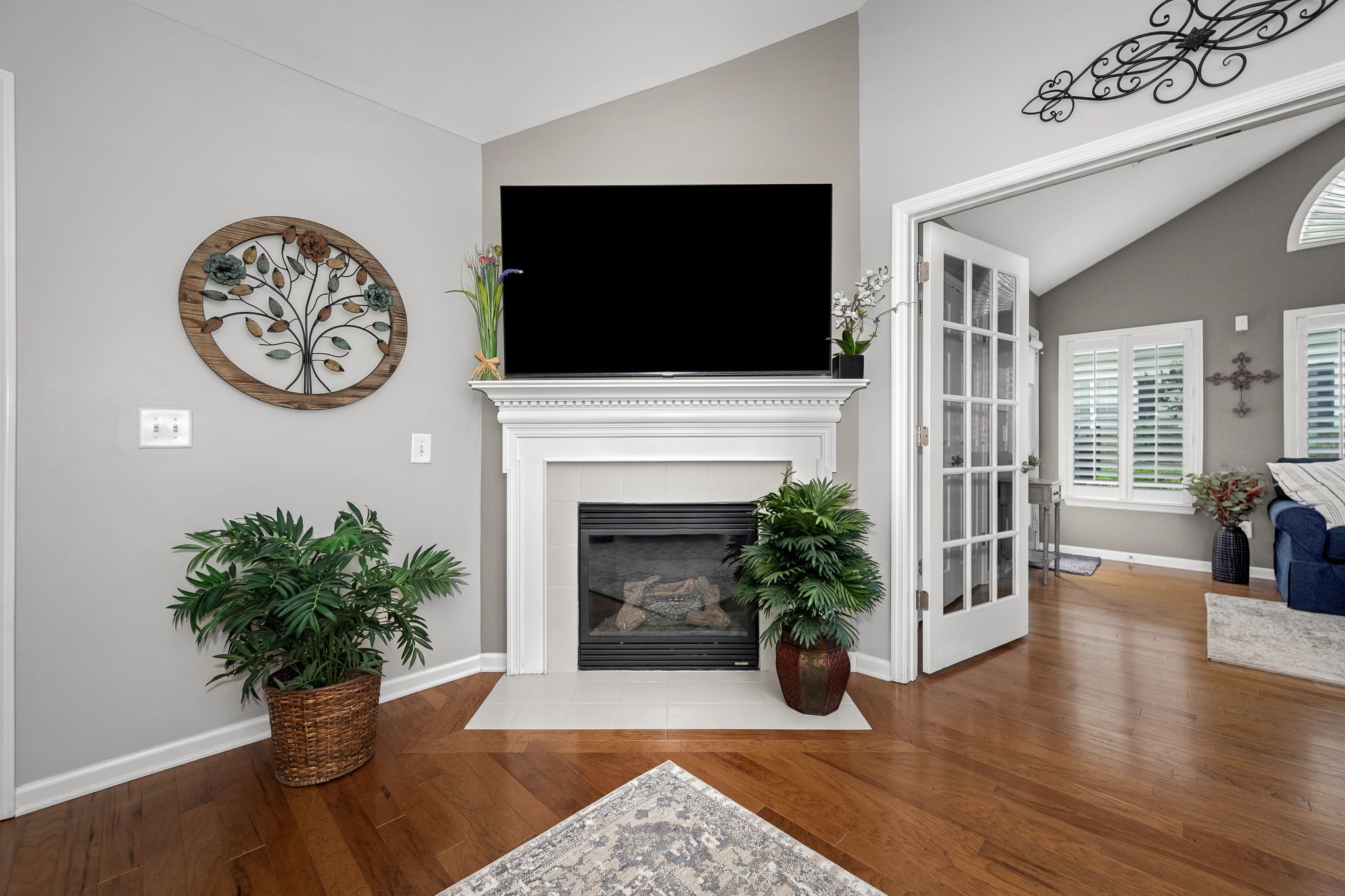 825 S Browns Ln Unit: 2002