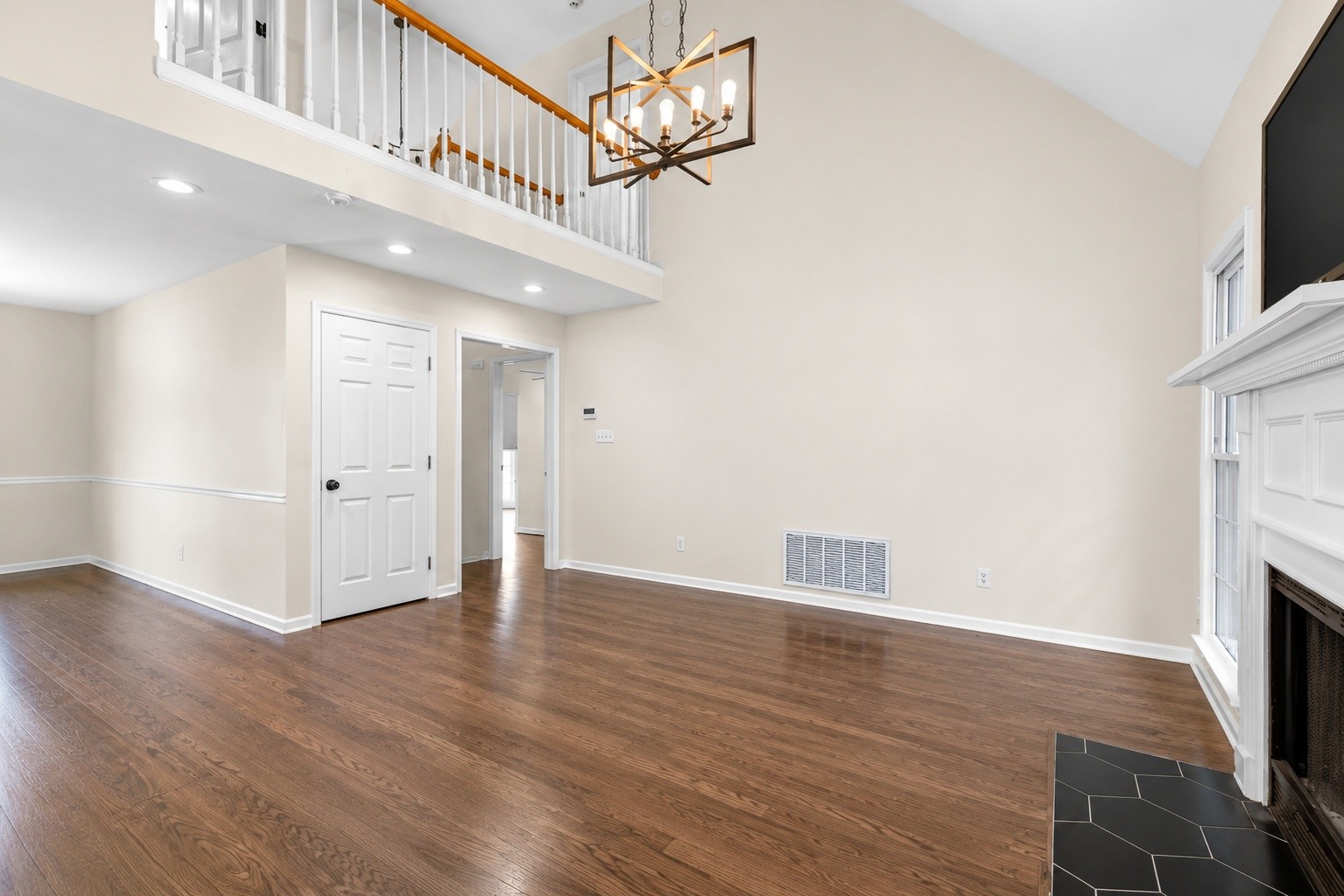 755 Cloud Dr