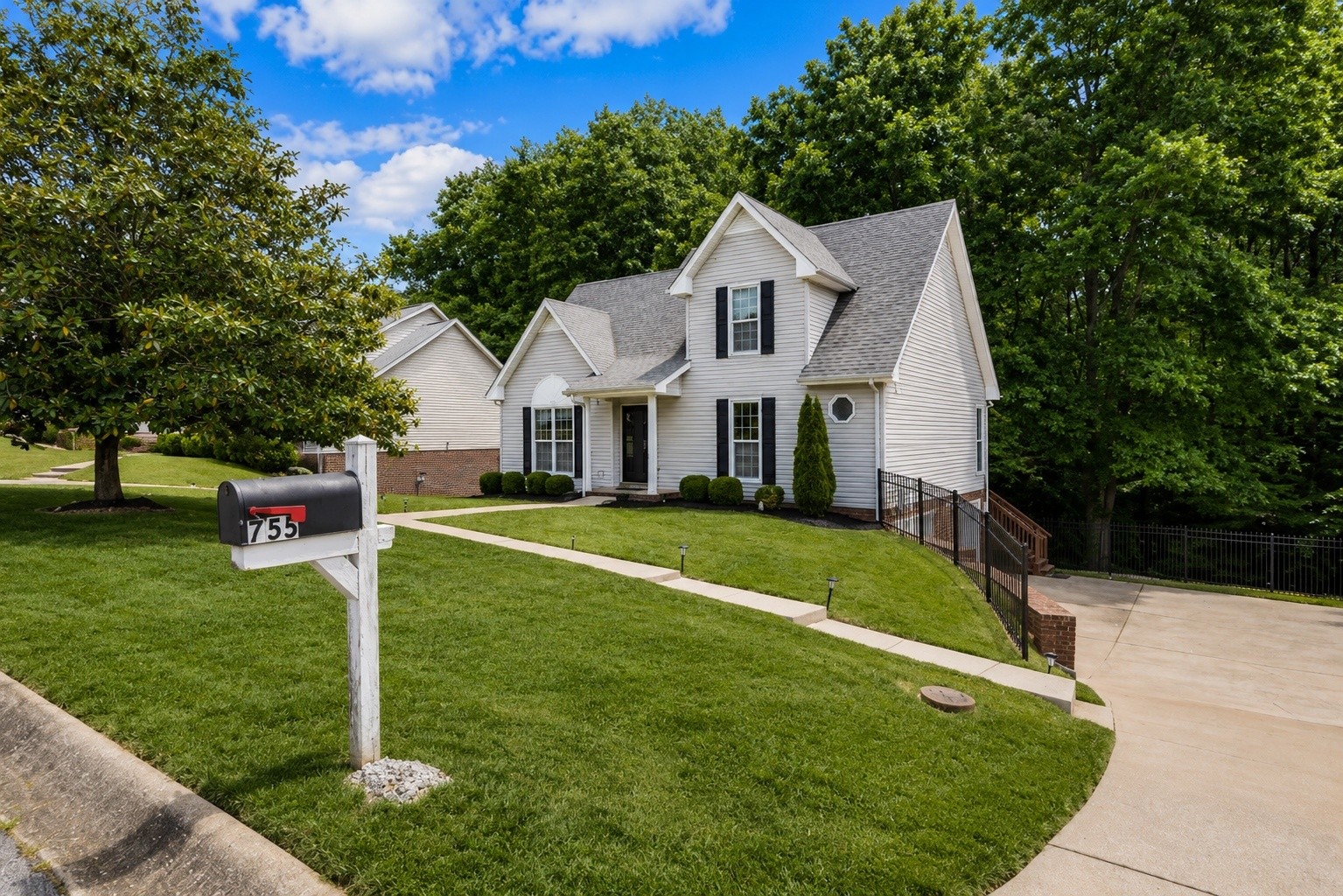 755 Cloud Dr