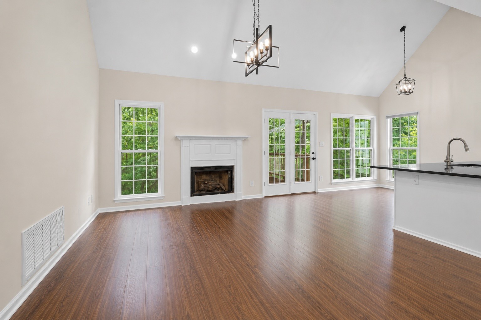 755 Cloud Dr