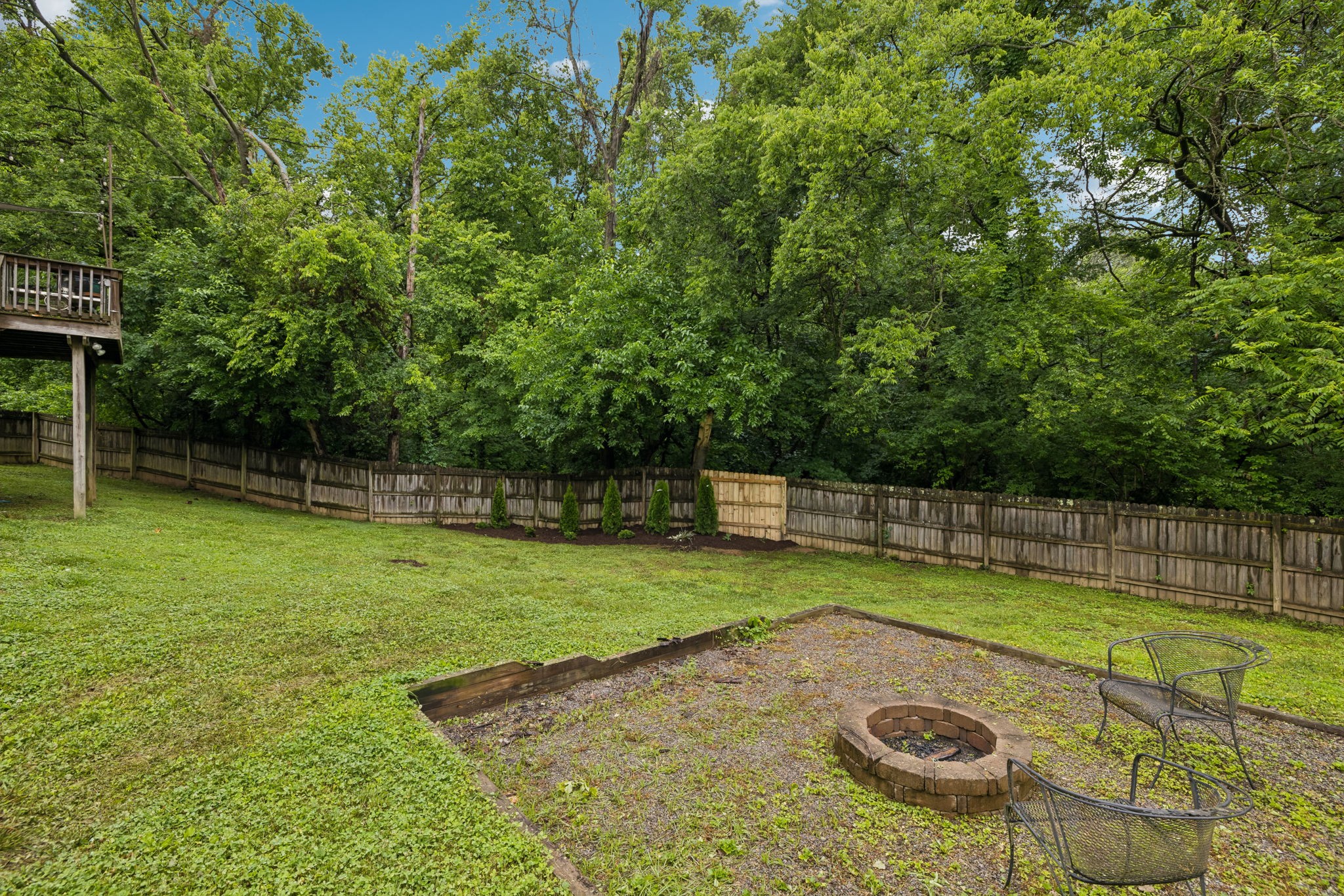 813 Glenavon Ct