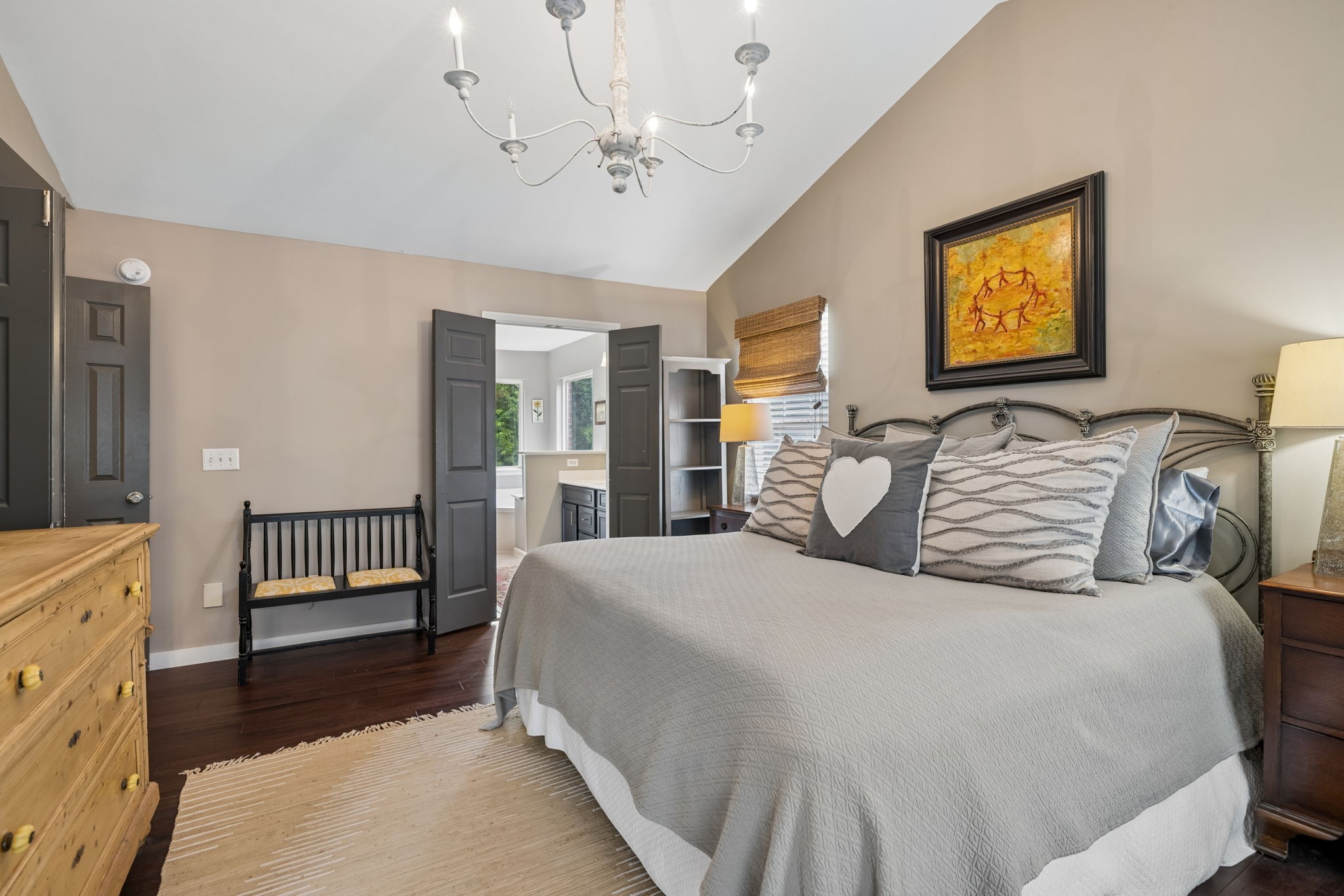 813 Glenavon Ct