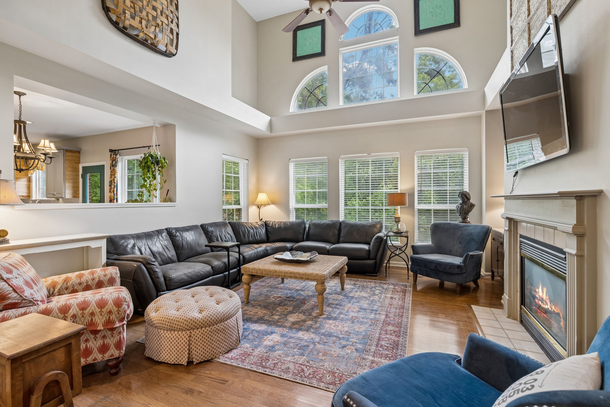813 Glenavon Ct