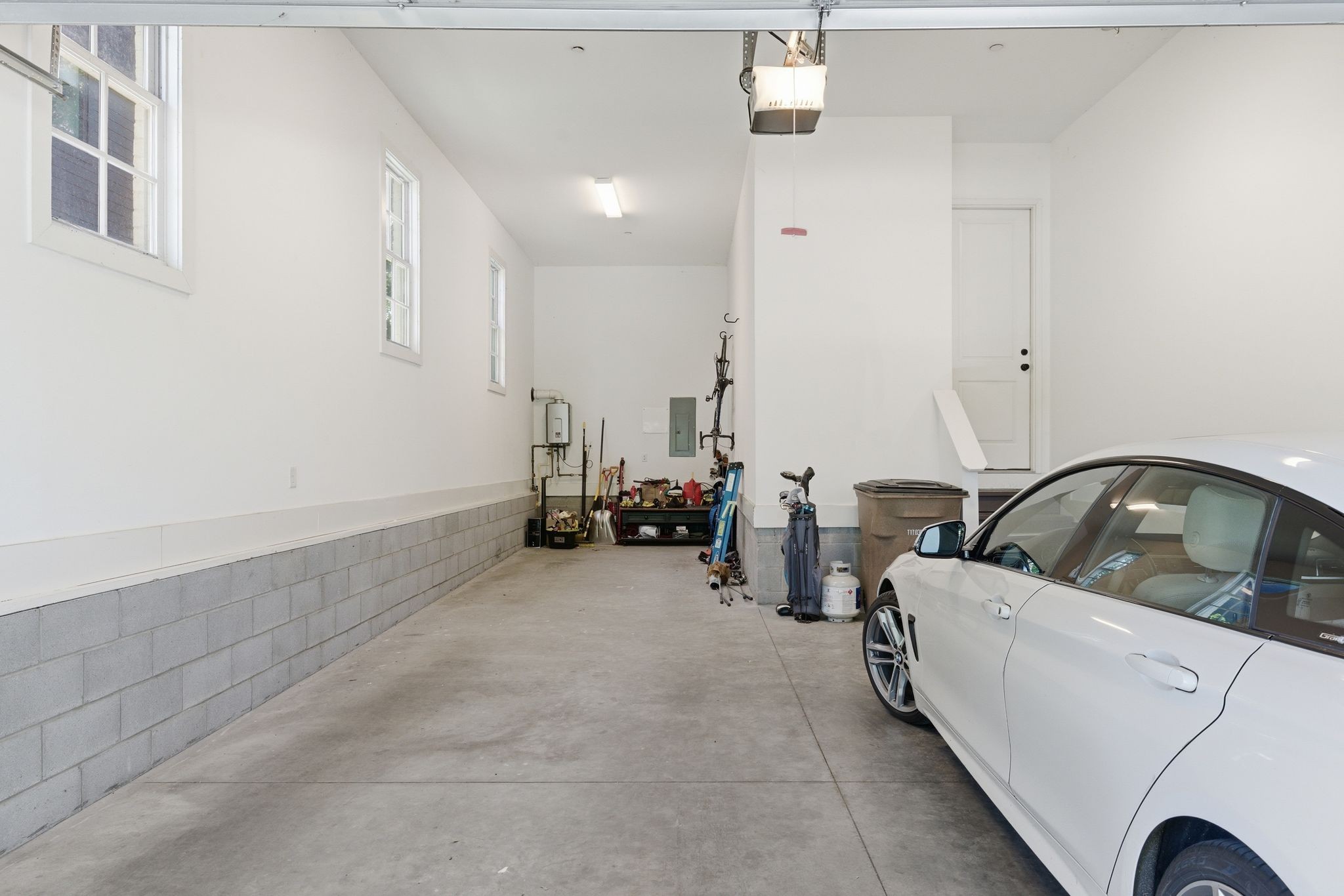 4022 Lealand Ln Unit: A