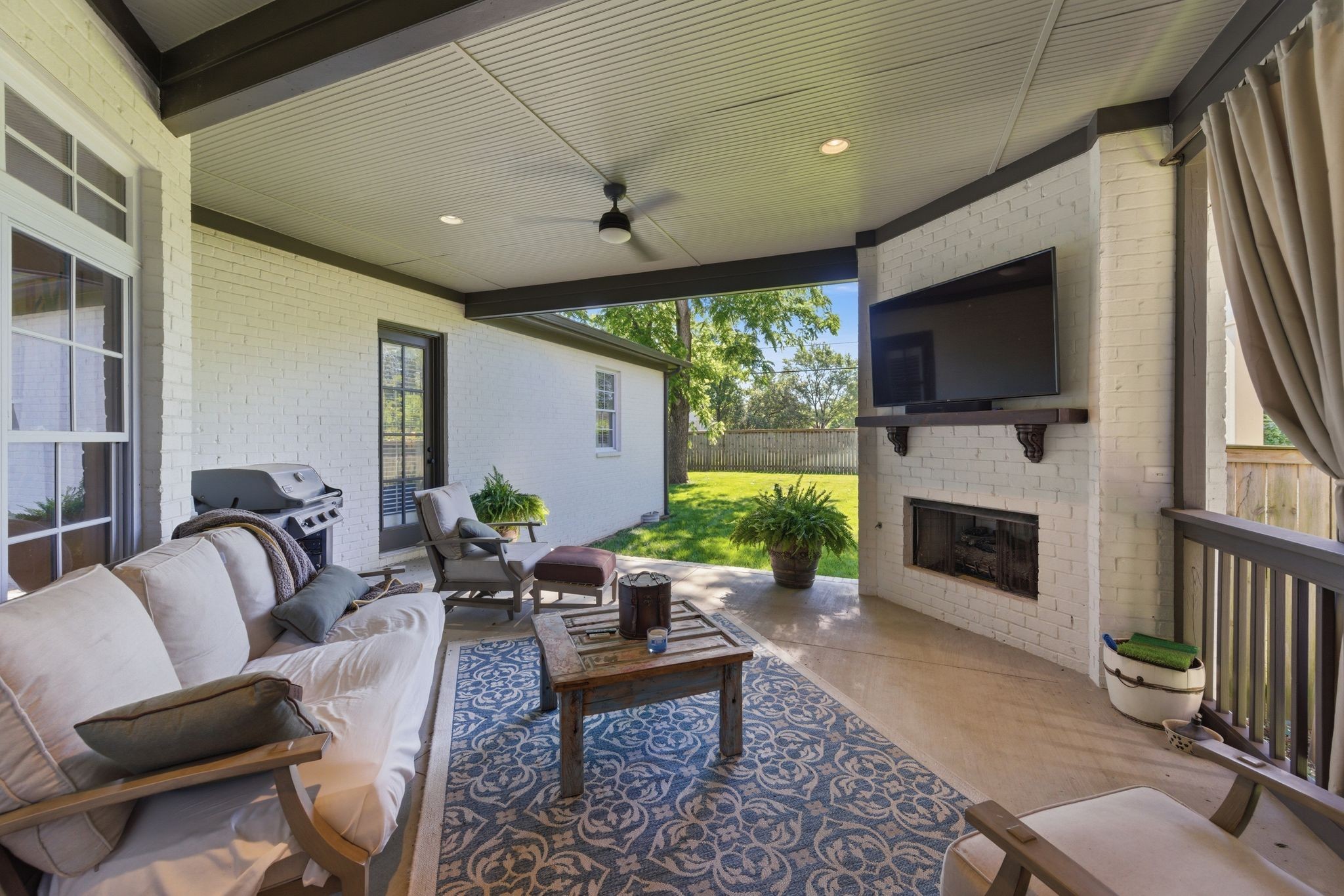 4022 Lealand Ln Unit: A